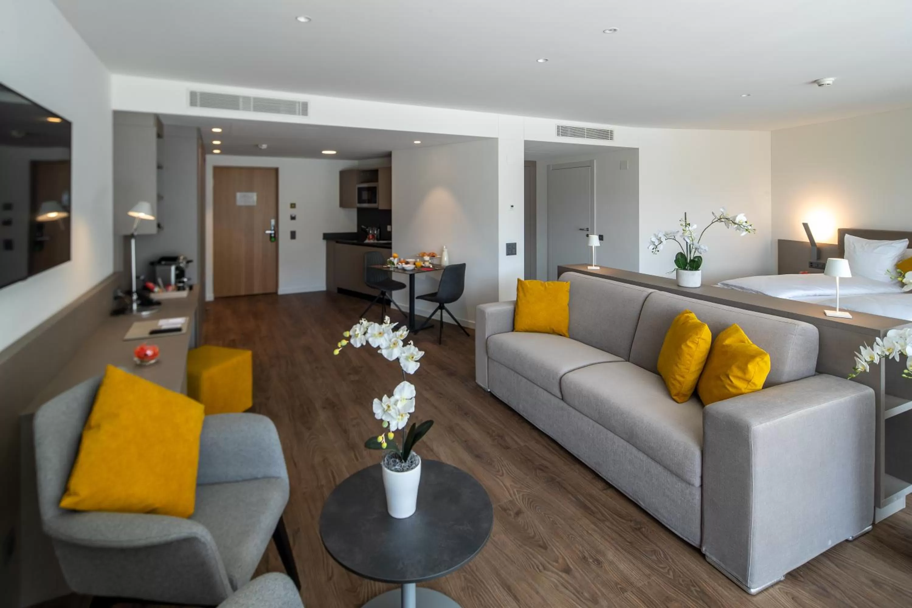 Kitchen or kitchenette in Hotel Lago Maggiore - Welcome!