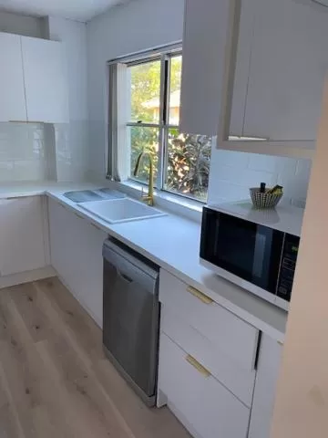 Tradewinds Apartments