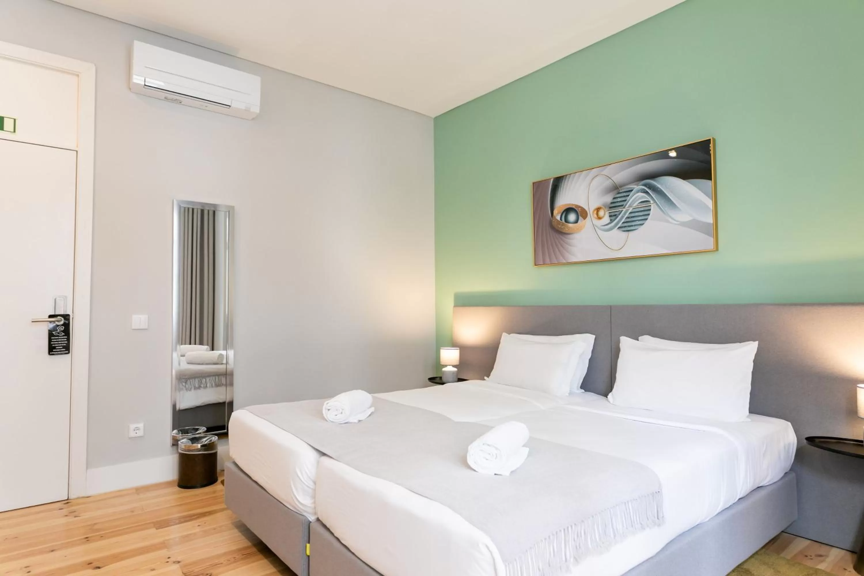 Bedroom, Bed in Lisboa 85 Suites & Apartments by RIDAN Hotels