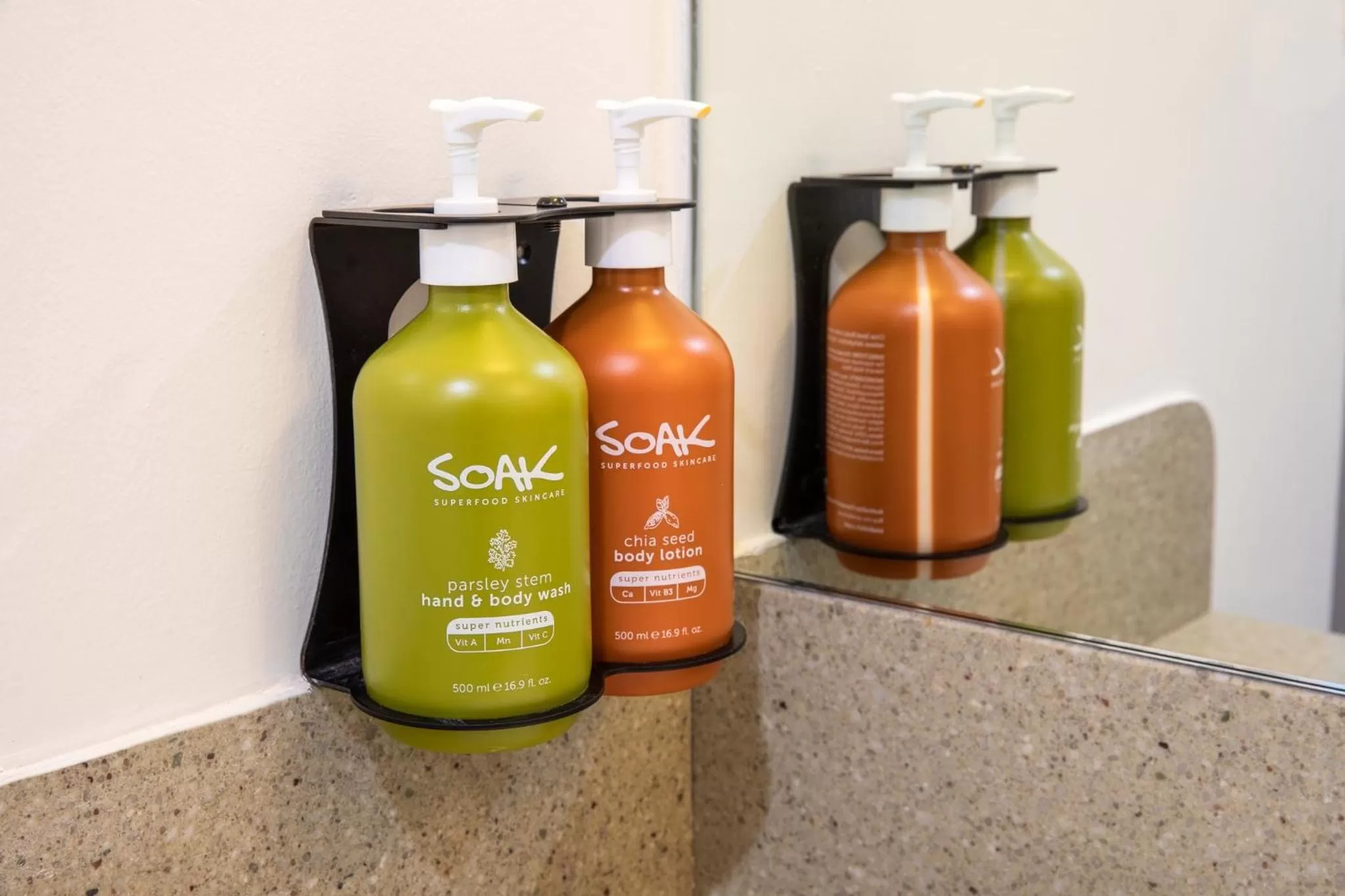 Bedroom in Holiday Inn Melbourne Airport by IHG