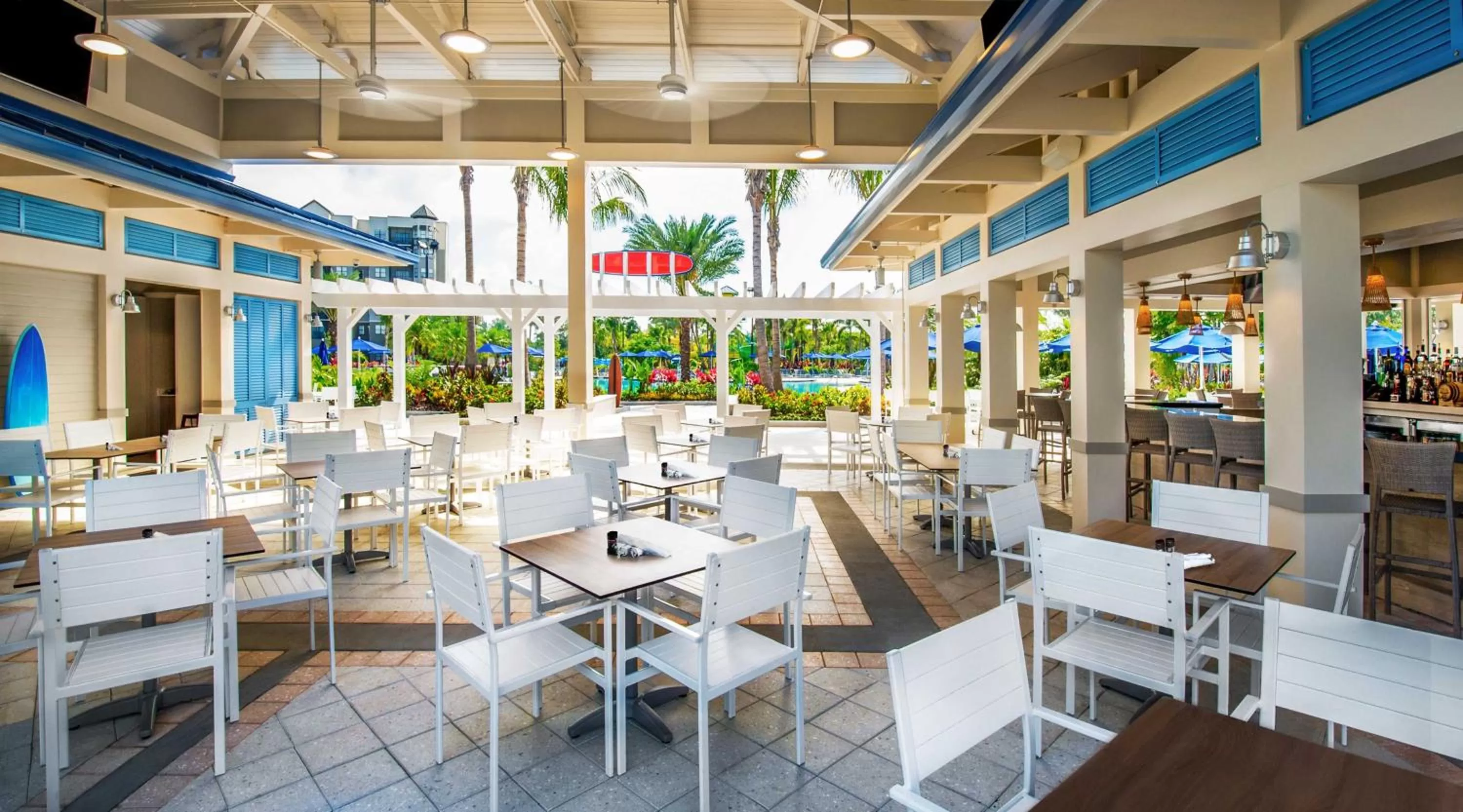 Restaurant/places to eat in The Grove Resort & Water Park Orlando