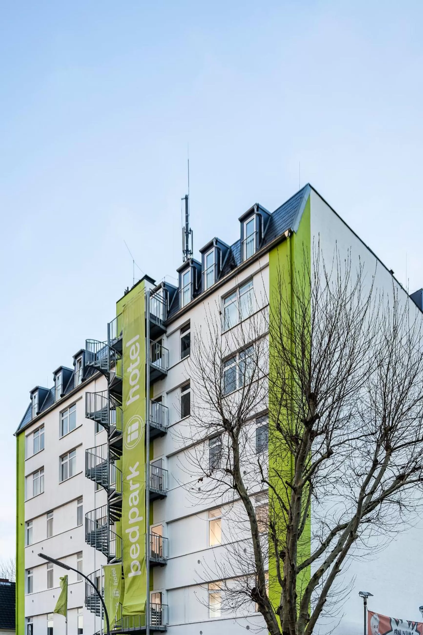 Property building in bedpark Stellingen