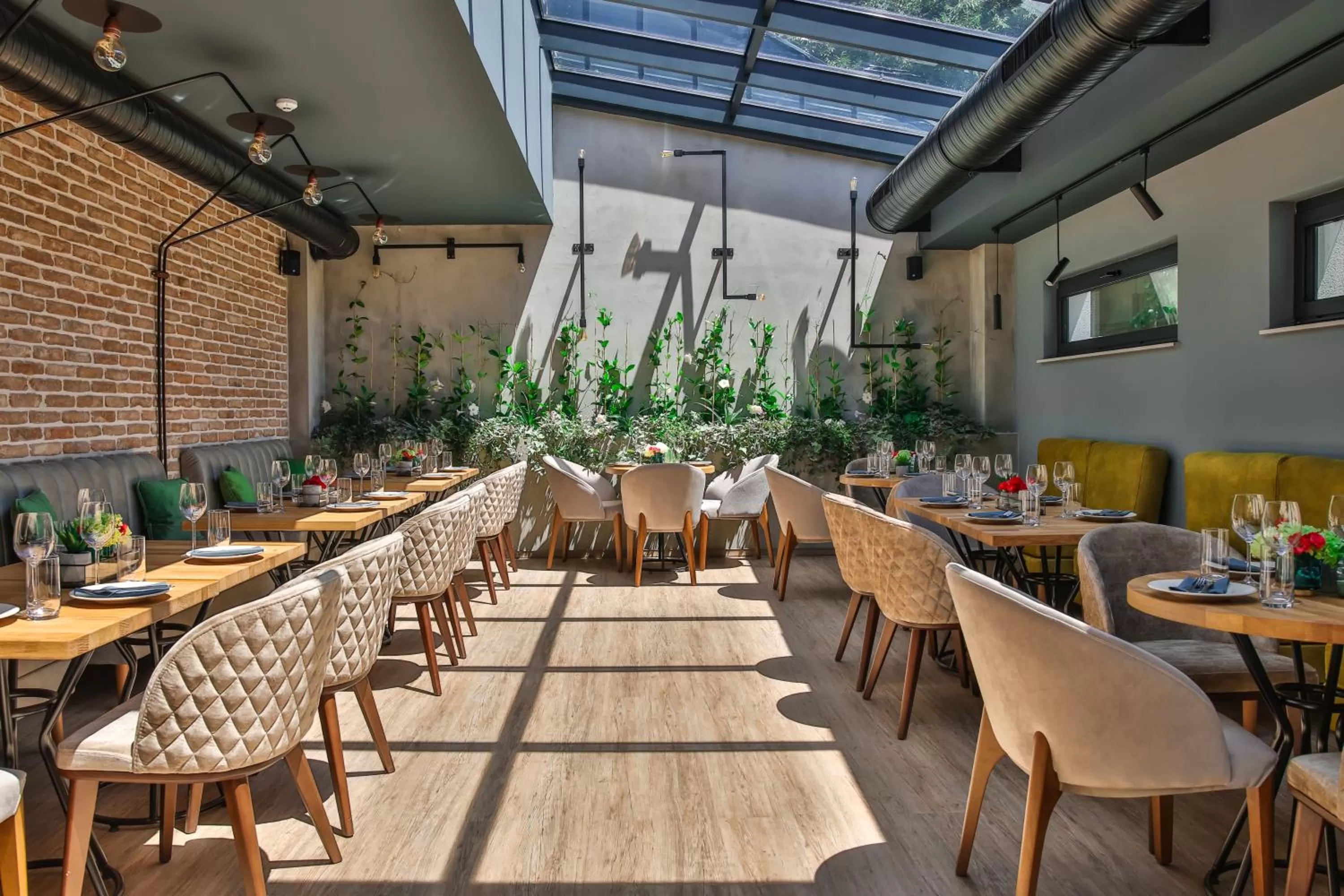 Lounge or bar in Reverence Boutique Hotel