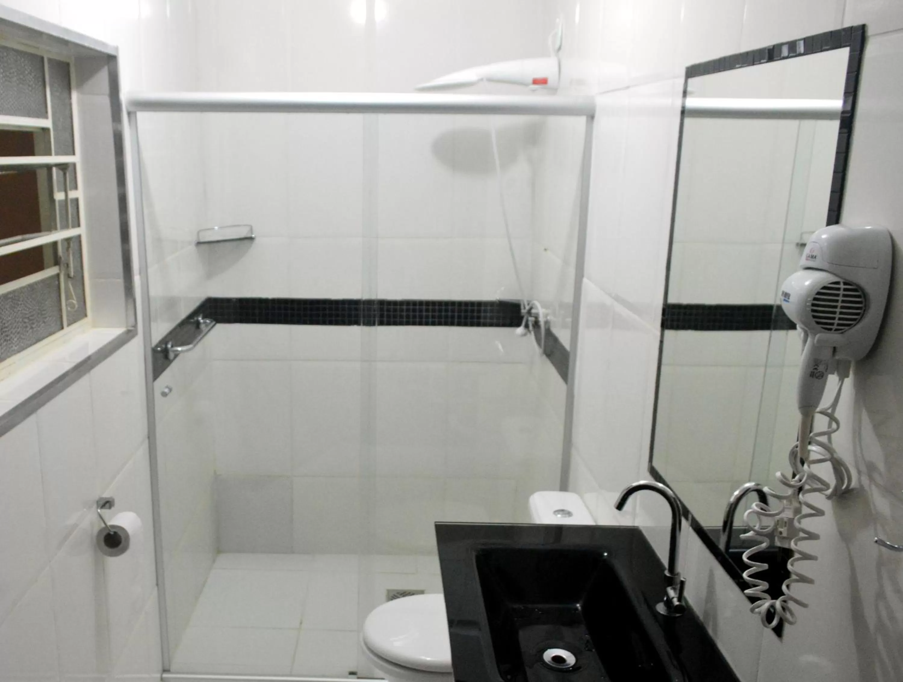 Bathroom in Hotel Garfo de Ouro