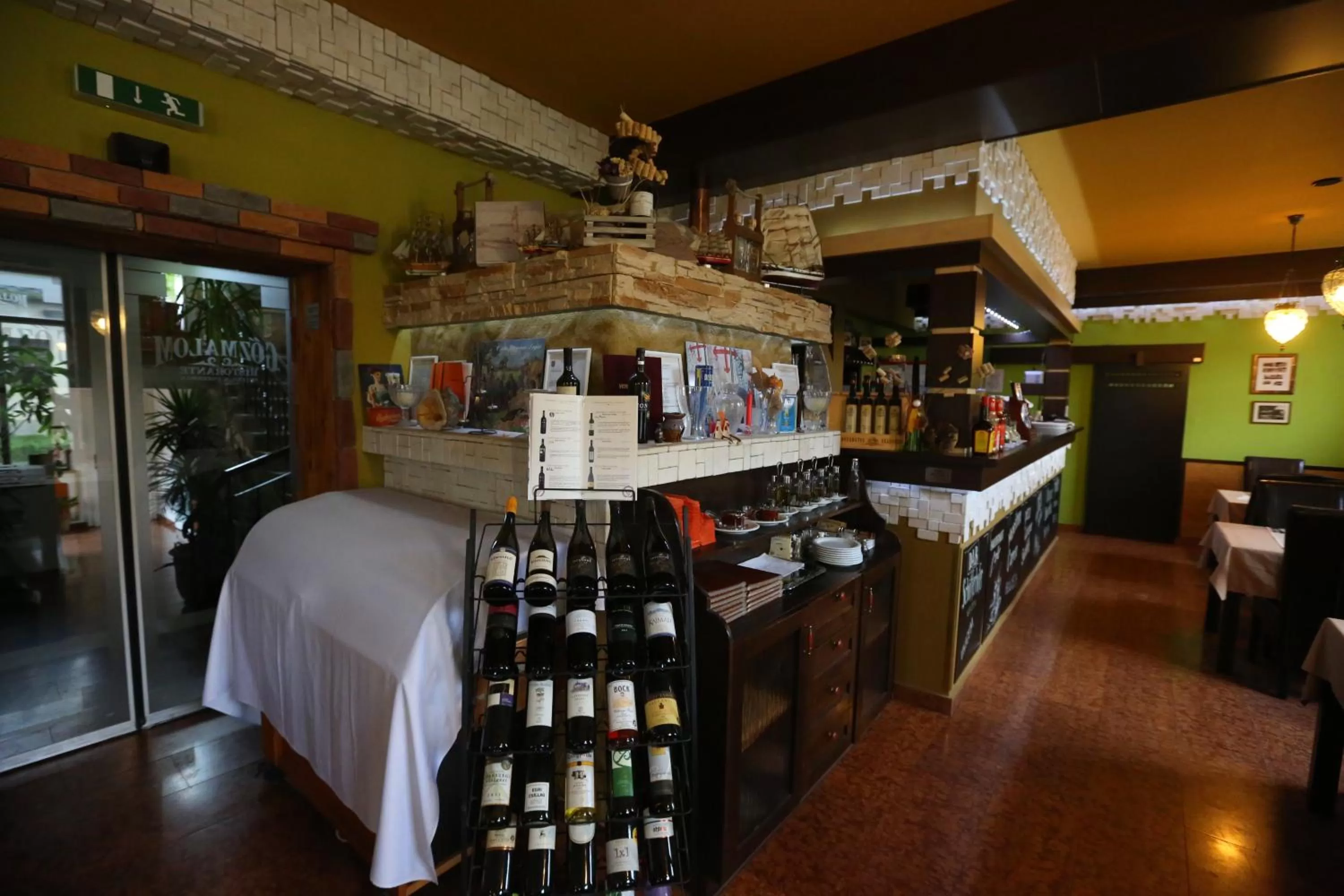 Restaurant/places to eat in Gőzmalom Étterem és Panzió