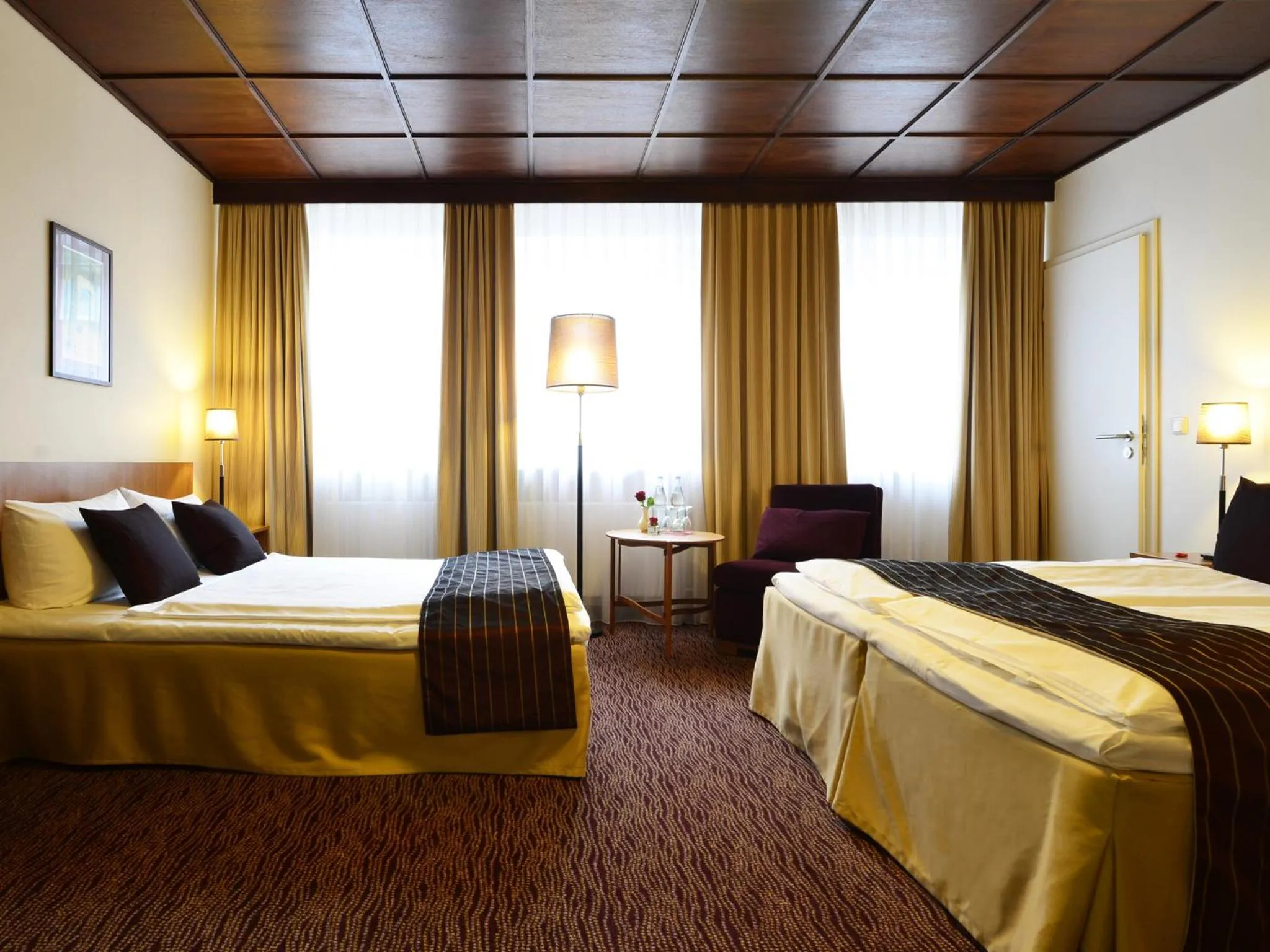 Bedroom, Bed in Comfort Hotel tom Kyle