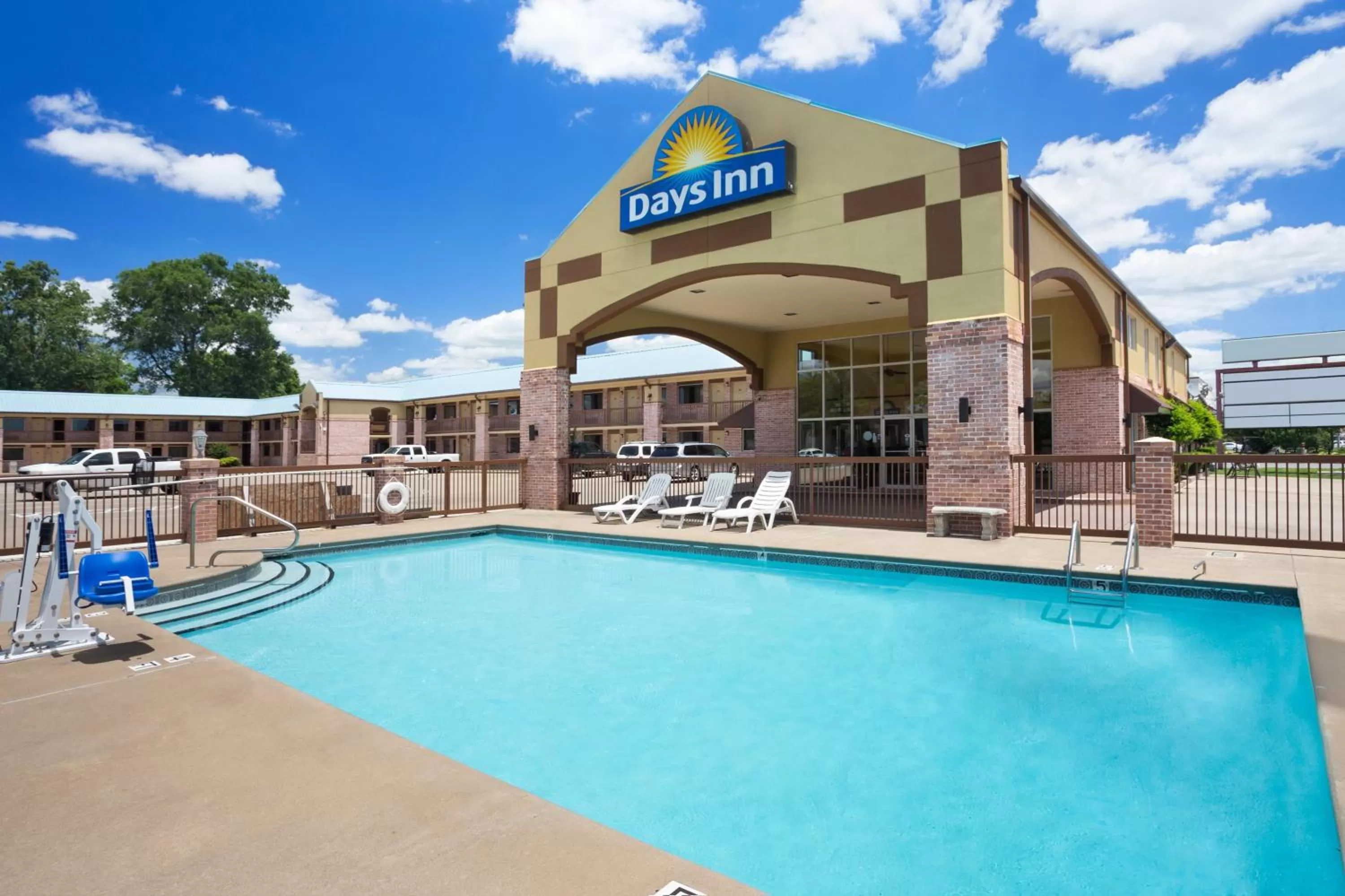Pool view in Days Inn by Wyndham Conway