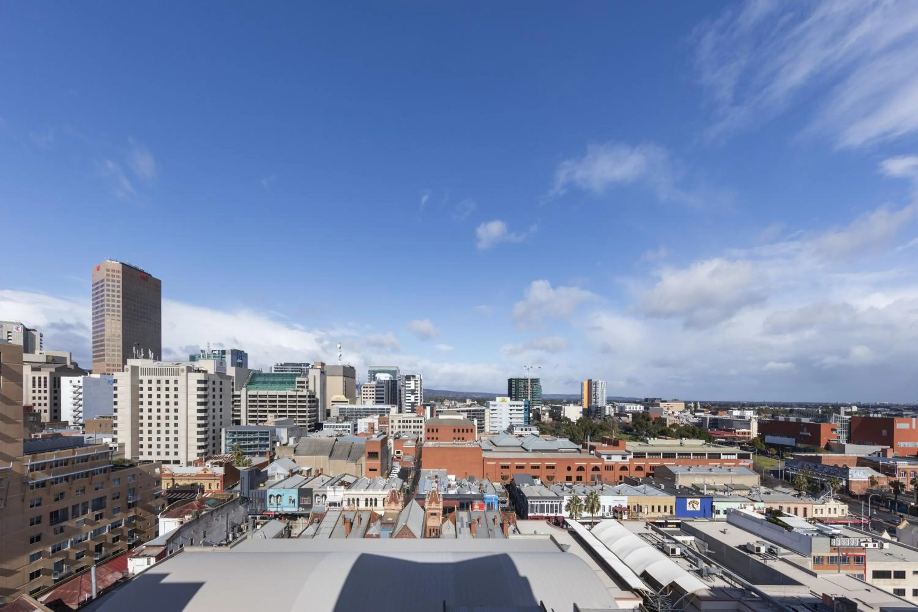 City view in Oaks Adelaide Horizons Suites