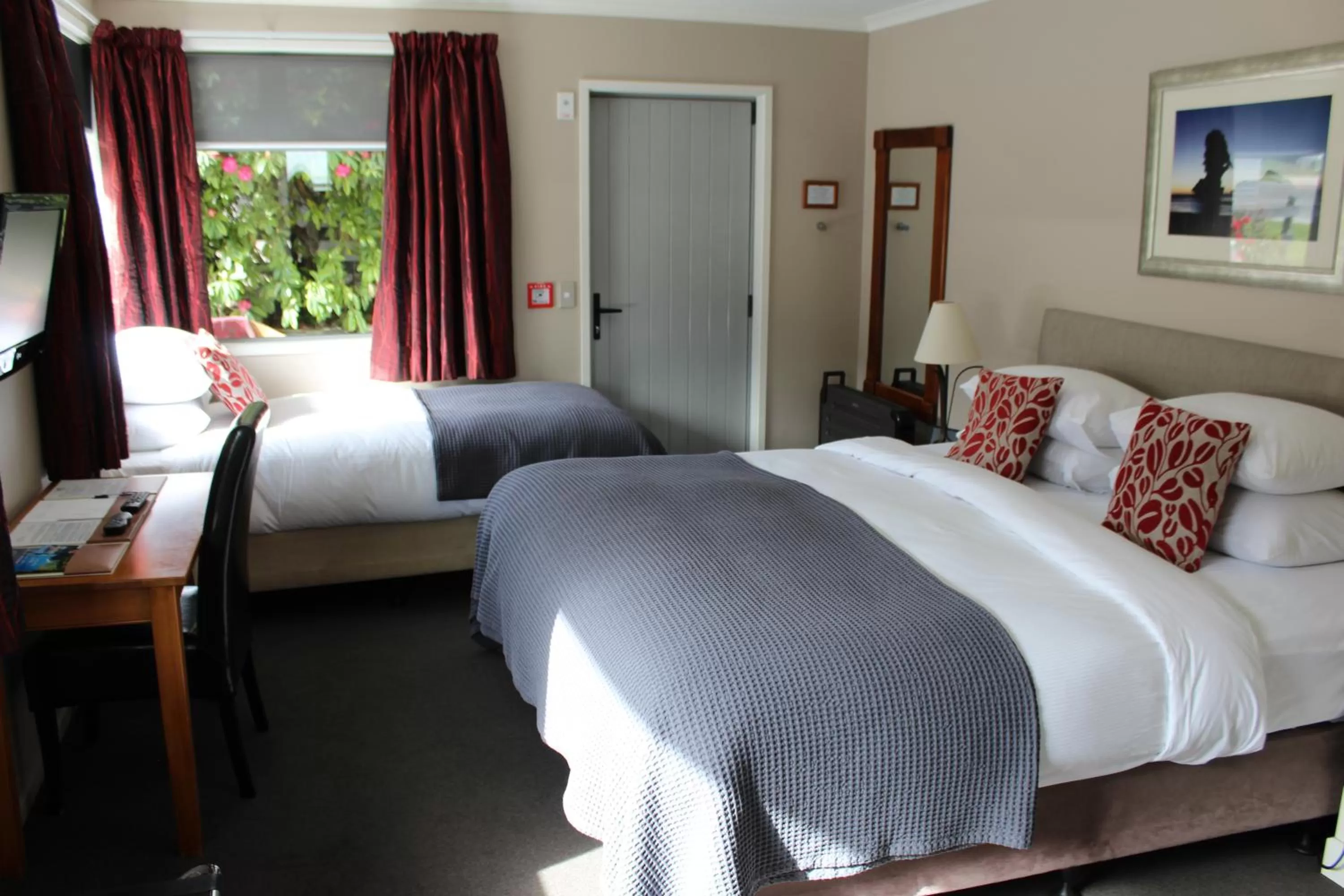 Family Room in Chalet Queenstown