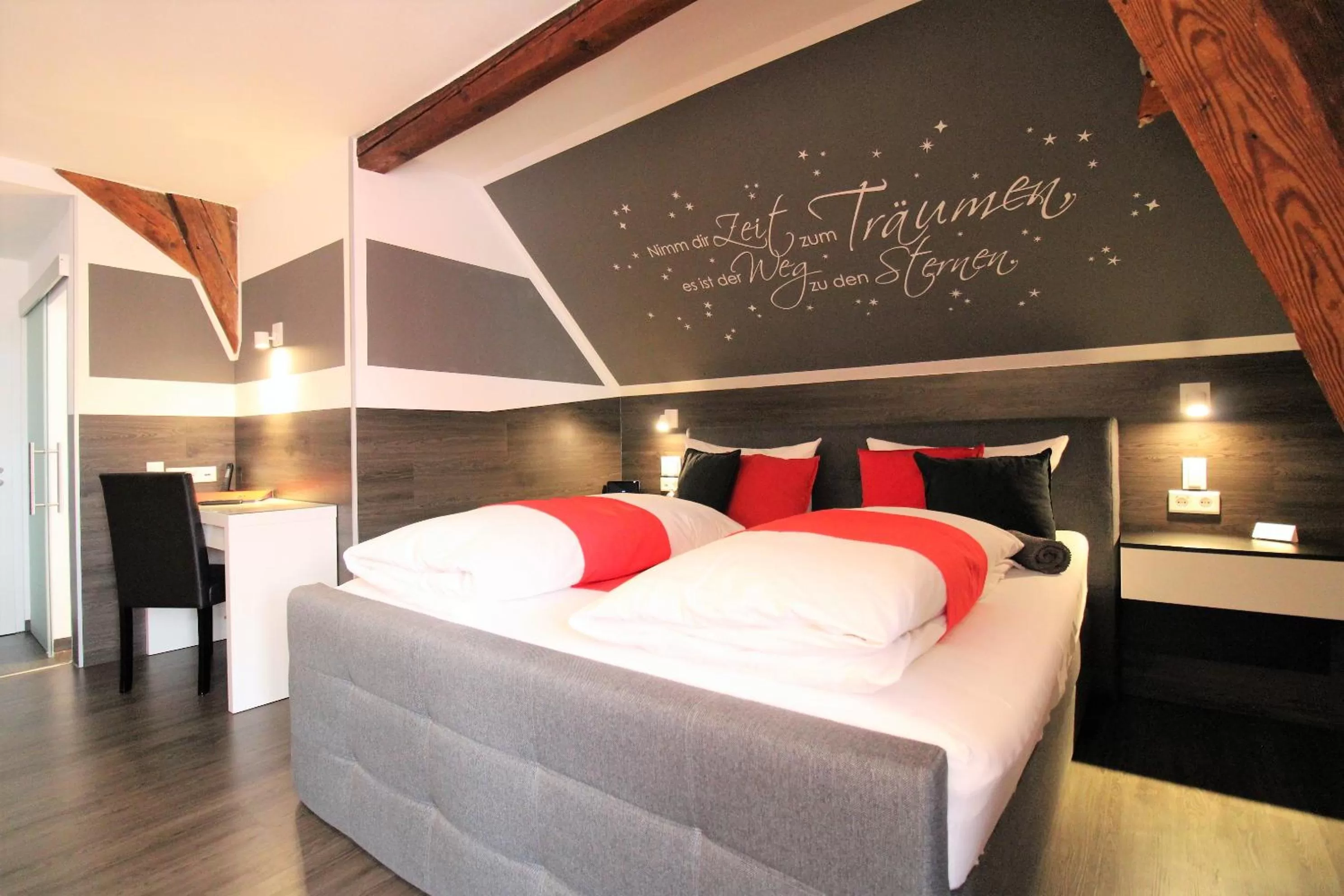 Bed in MY HOME Hotel Lamm Rottweil "Smart Home"