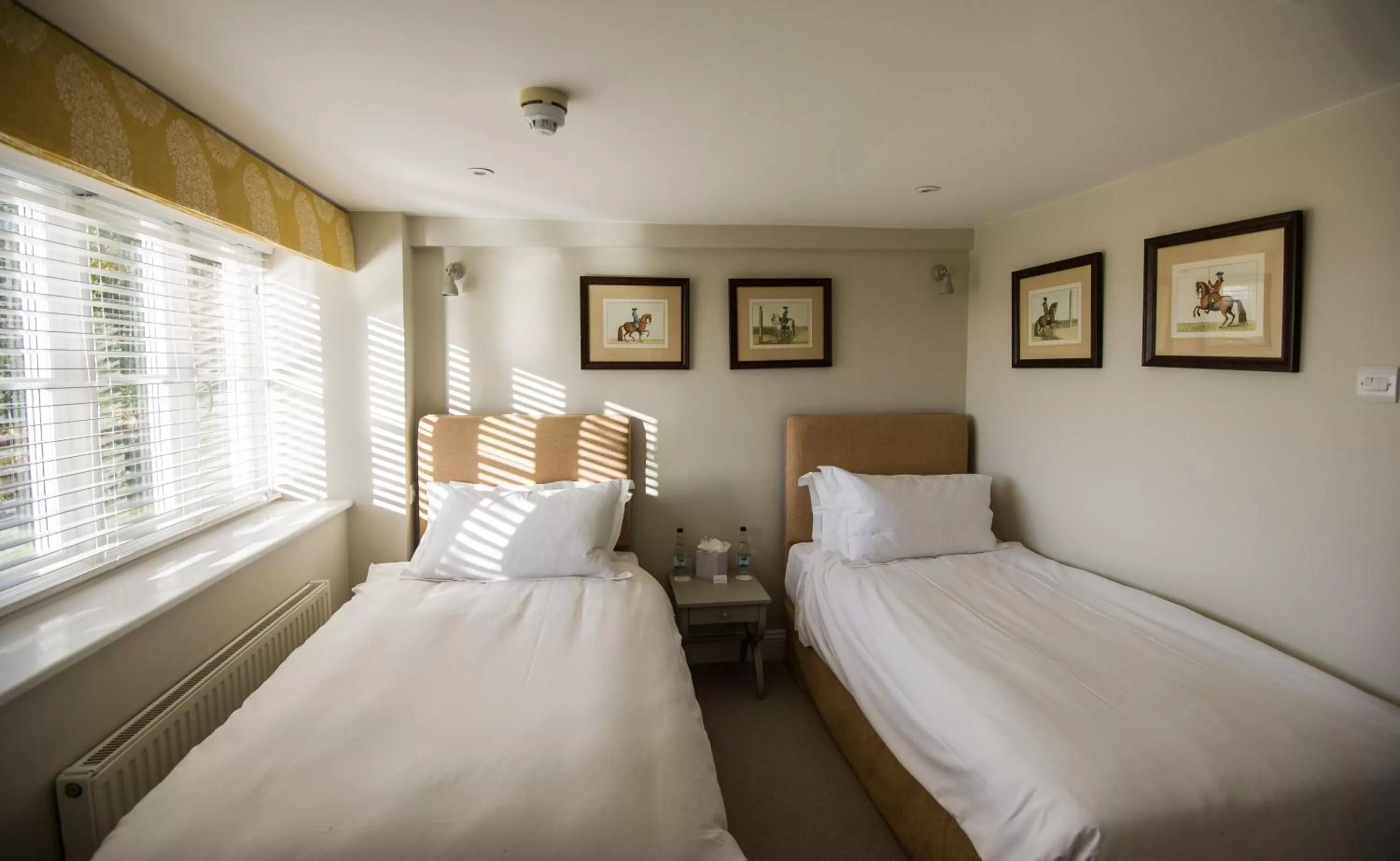 Bedroom, Bed in Cowdray Lodge B&B rooms