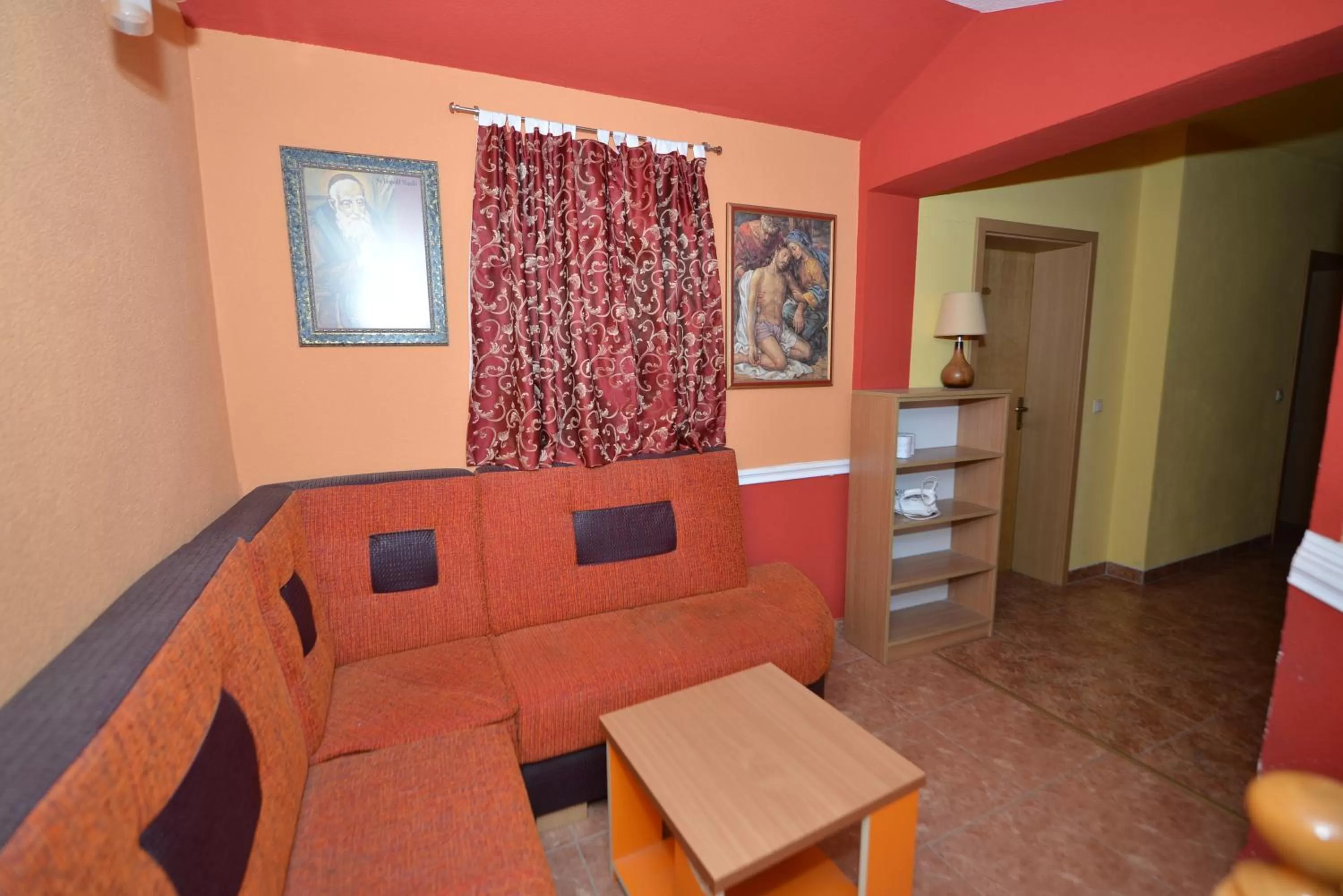 Lounge or bar, Seating Area in Hotel Matal