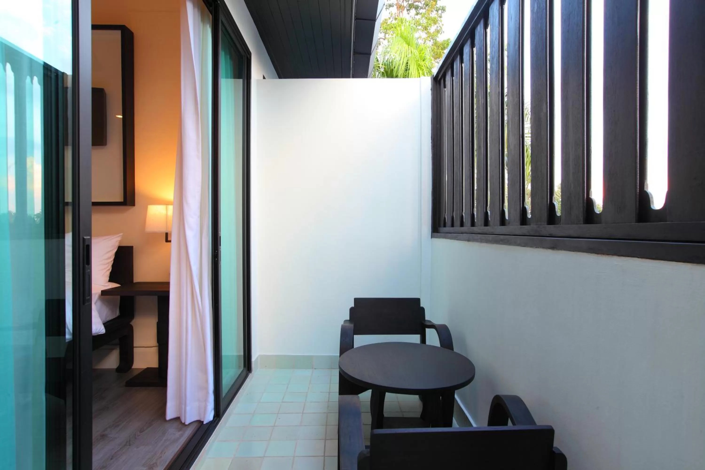 Balcony/Terrace in 99 The Gallery Hotel