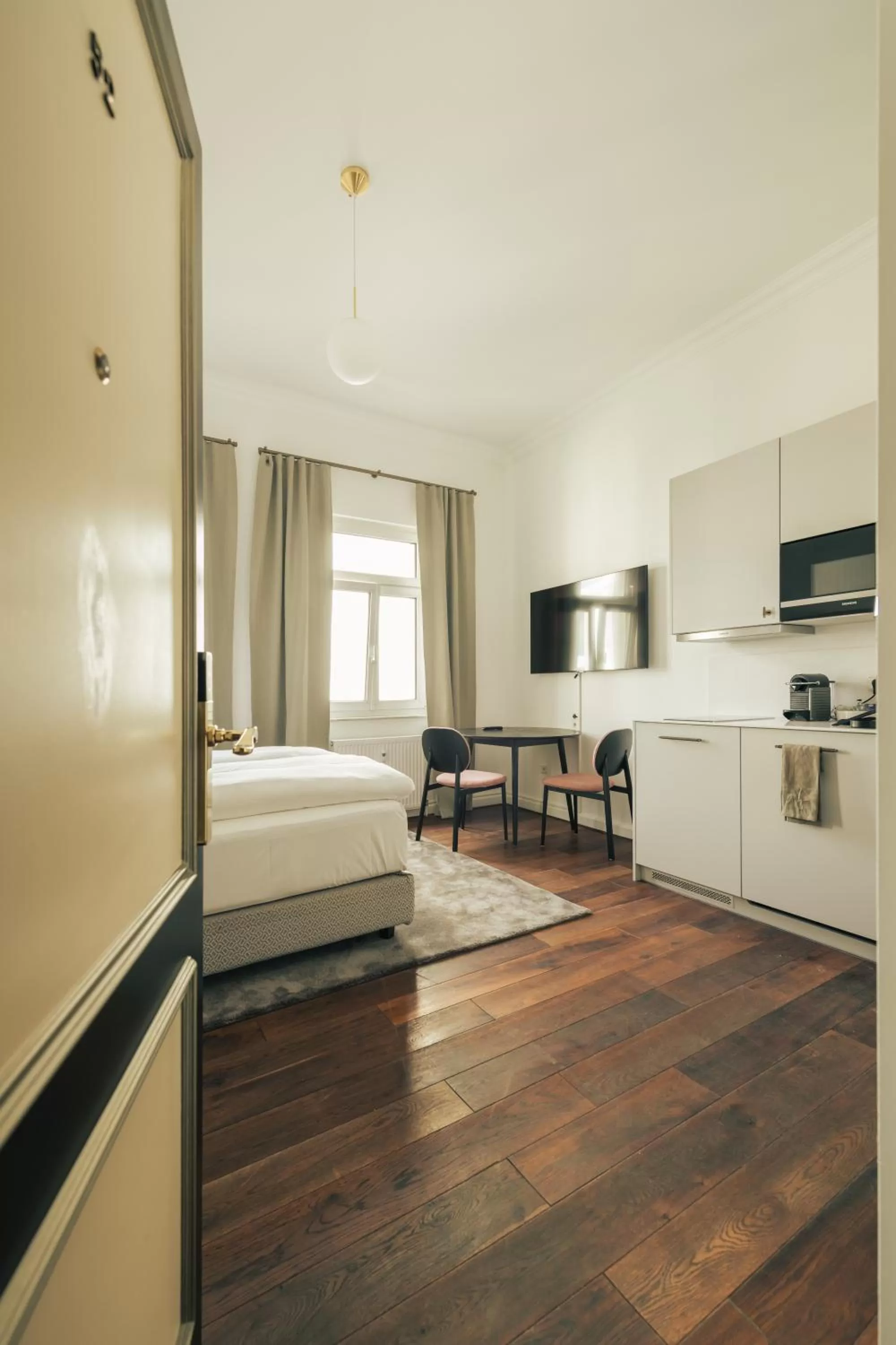 Bedroom, Bed in Bob W Berlin Mitte