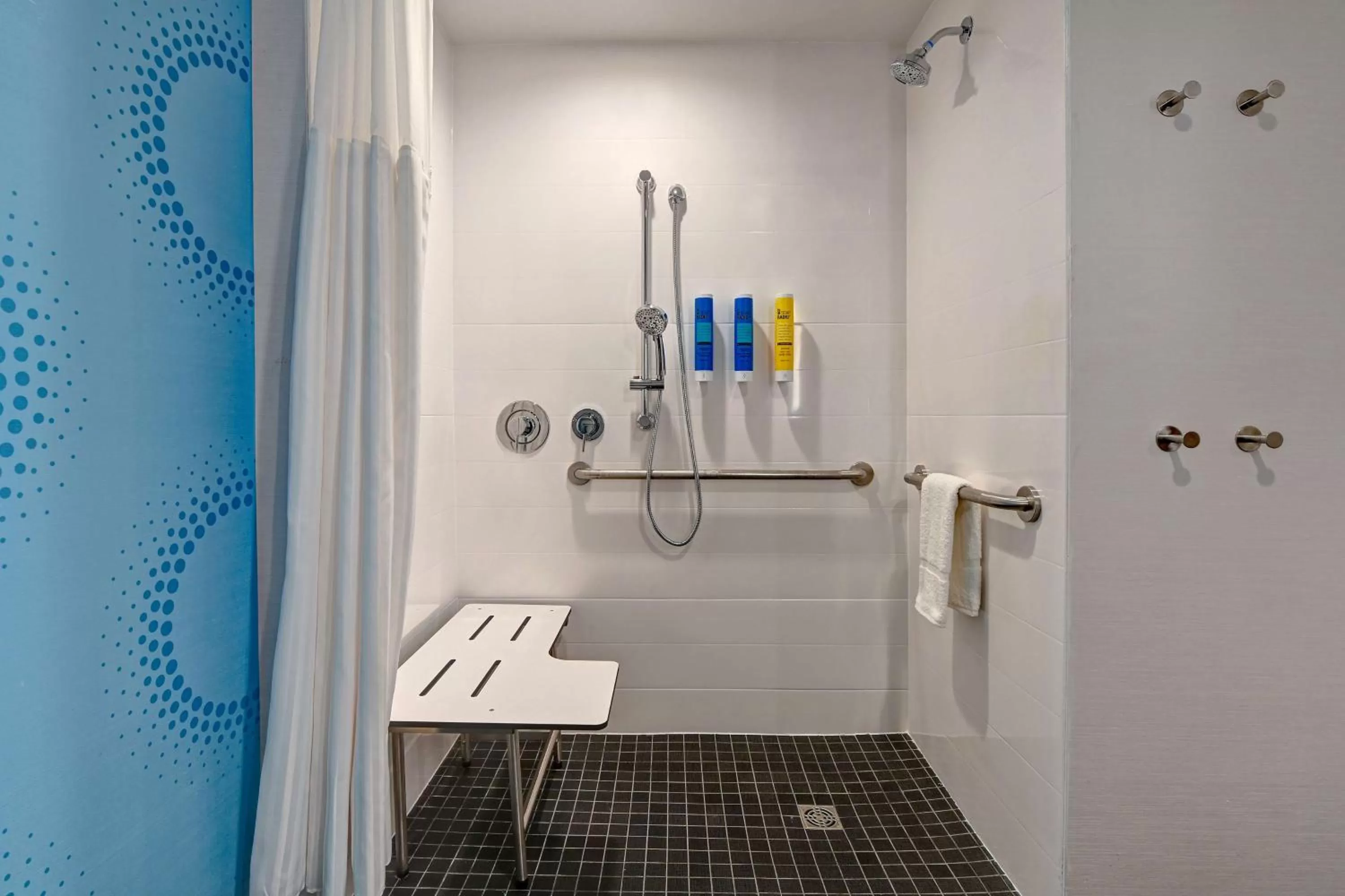 Bathroom in Tru By Hilton Tahlequah, Ok