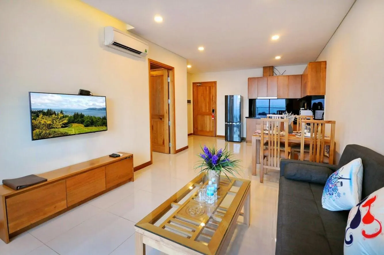 Holi Beach Hotel & Apartments