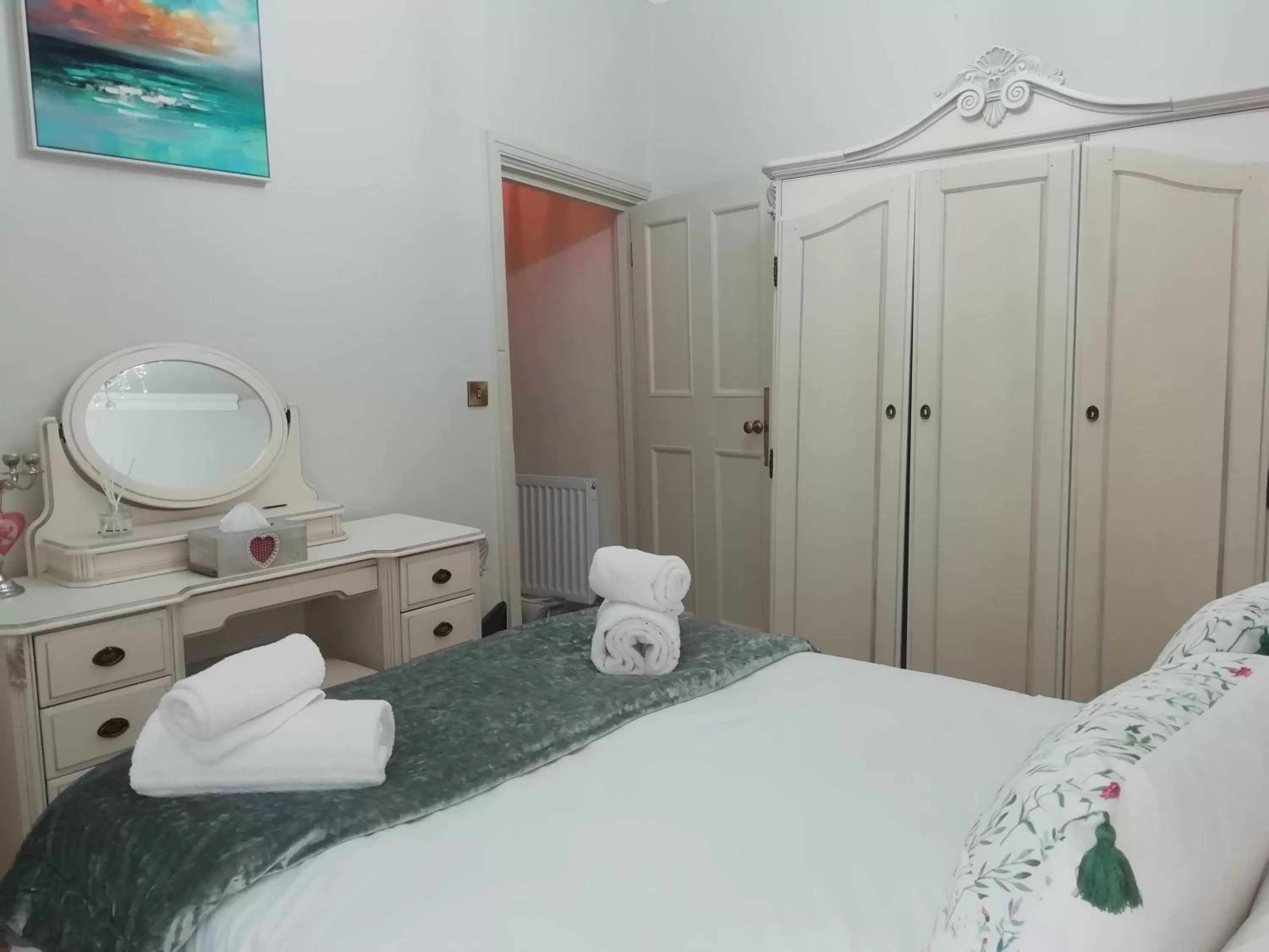 Bedroom, Bed in The Castle House