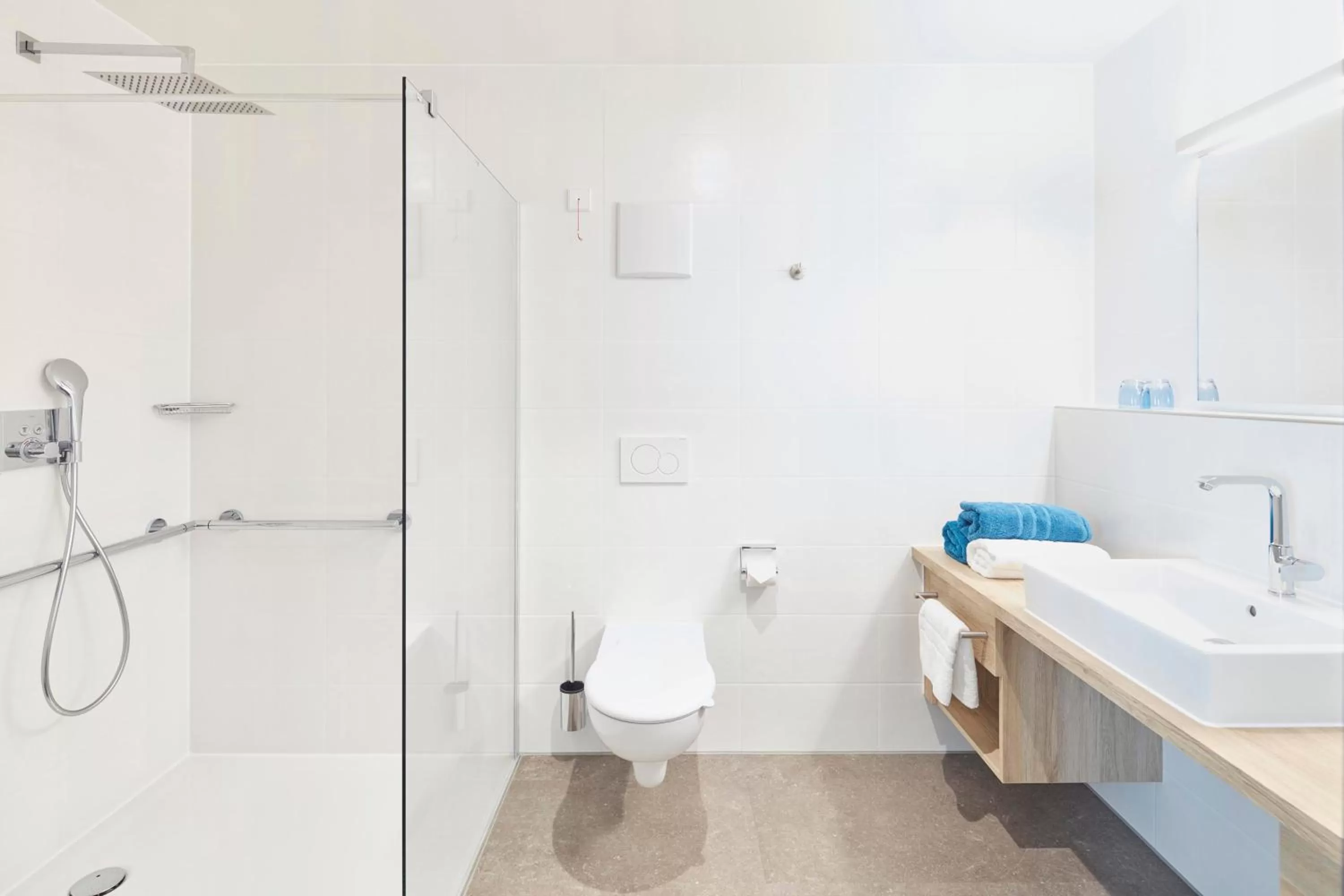 Bathroom in Gästehaus Bauer - Schlafen auf dem Weingut