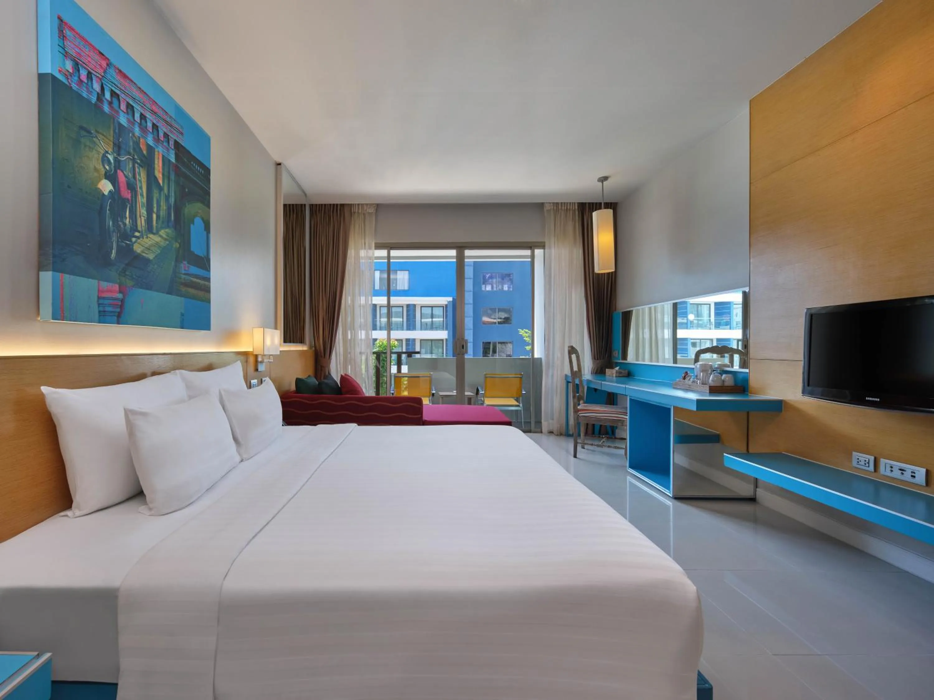 Bed in The Kee Resort & Spa