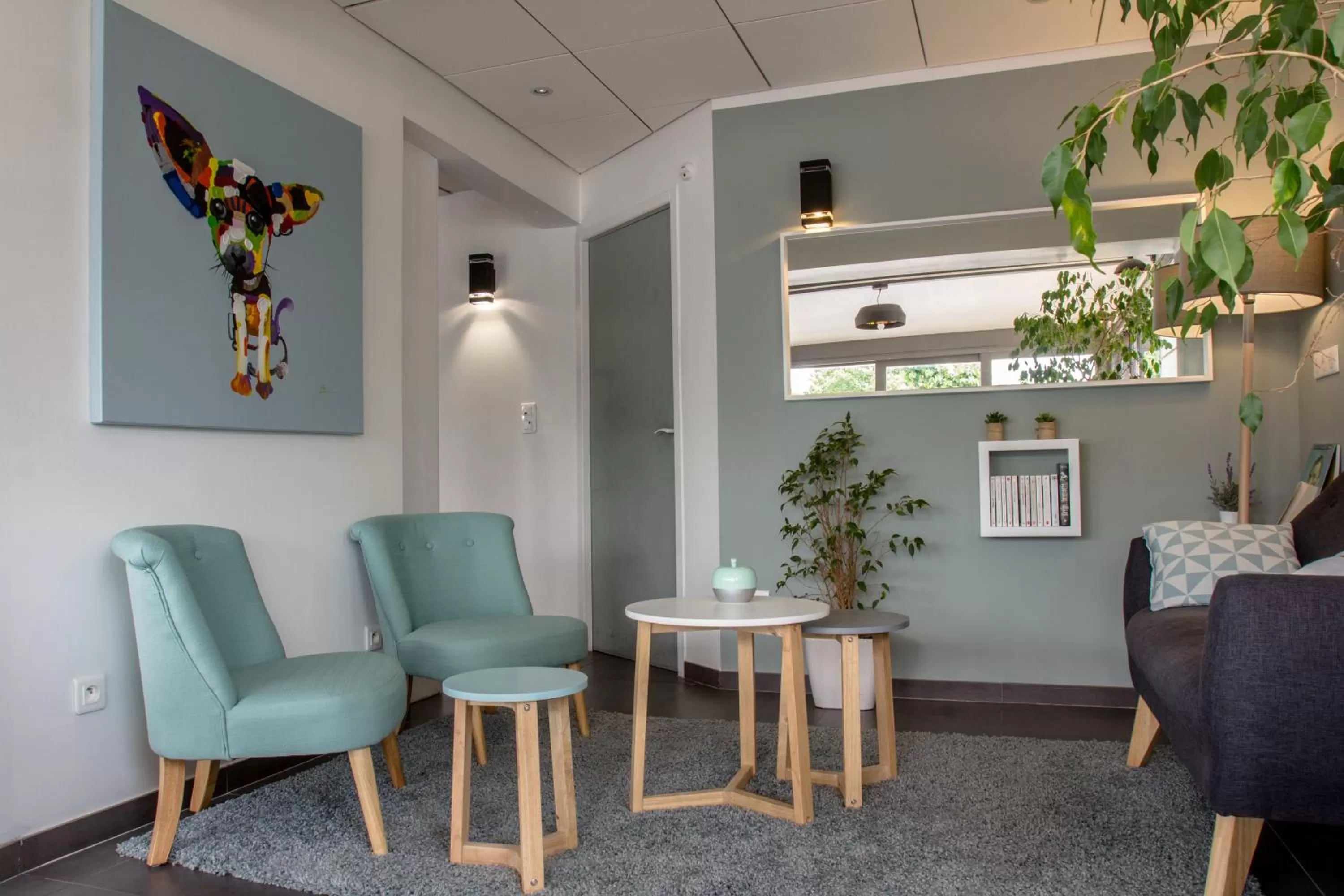 Lounge or bar in Hôtel Lapeyronie