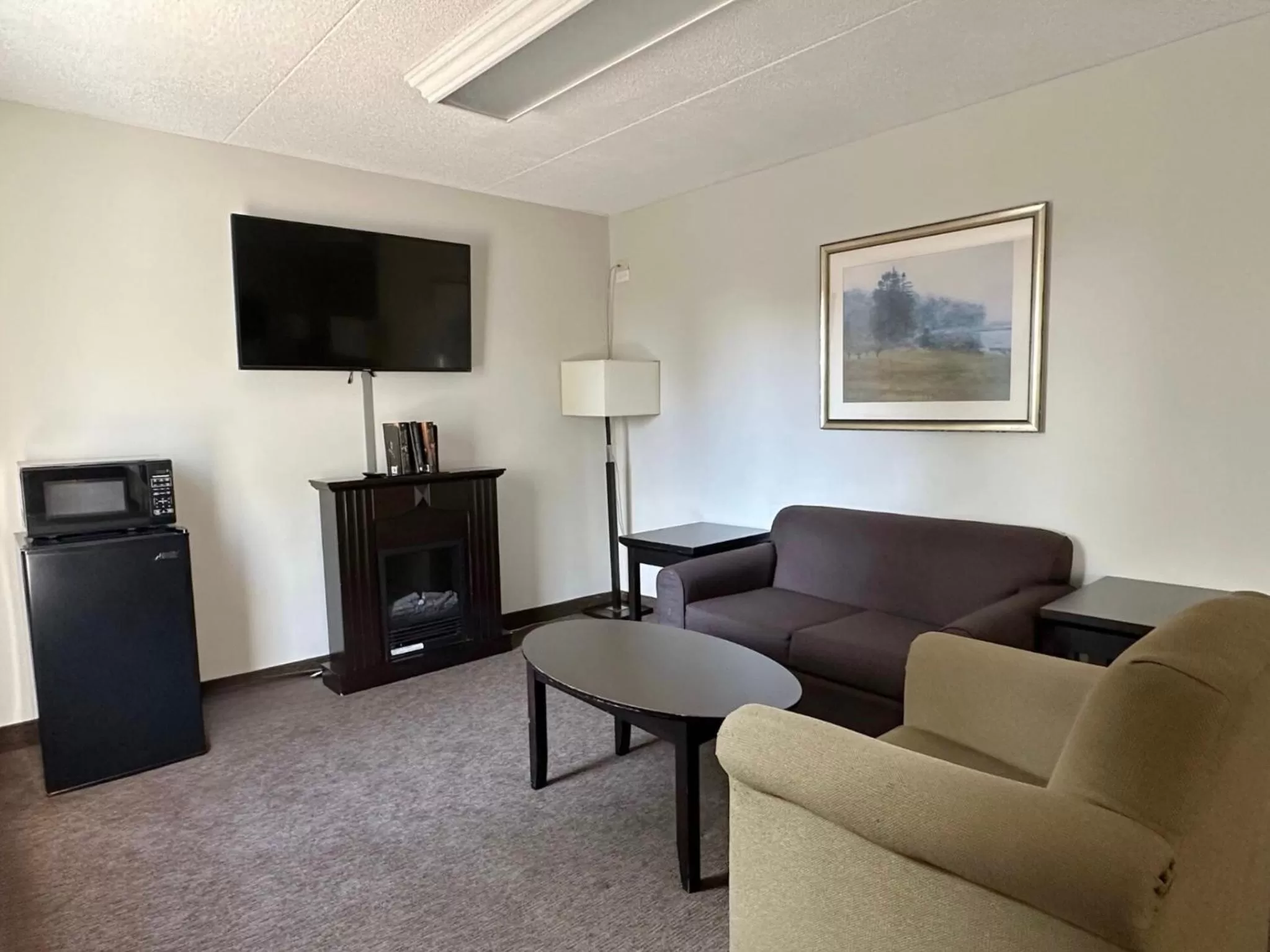 Living room in Travelodge by Wyndham Welland