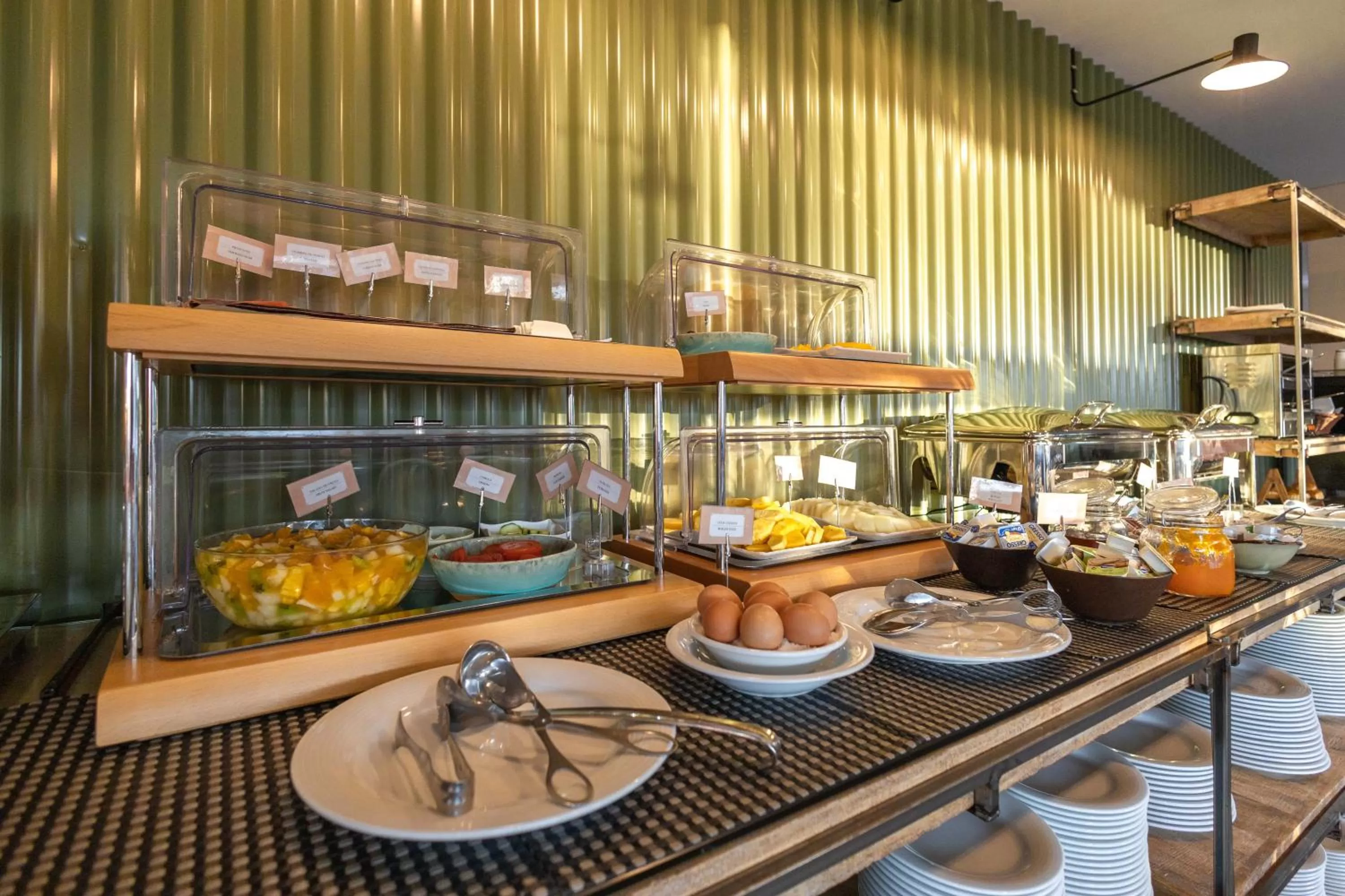 Breakfast in Pelican Alvor