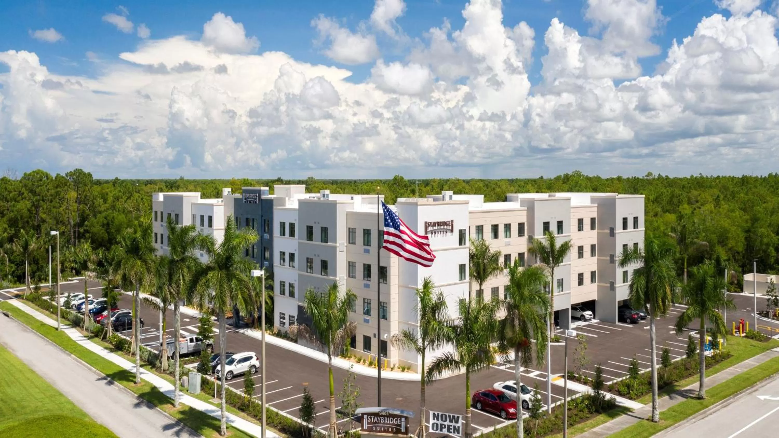 Property building in Staybridge Suites - Naples - Marco Island by IHG