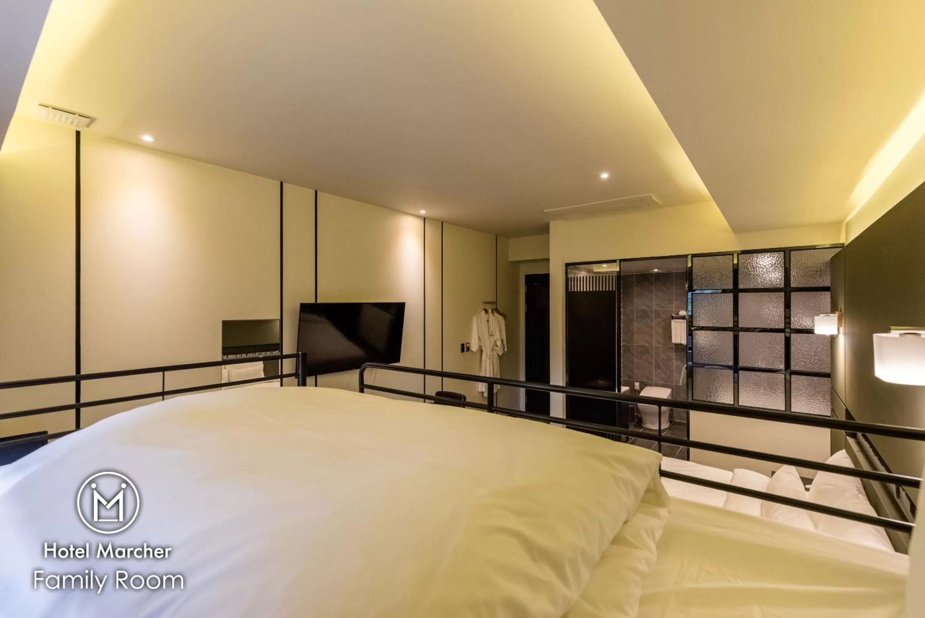 bunk bed, Bed in Hotel Marcher