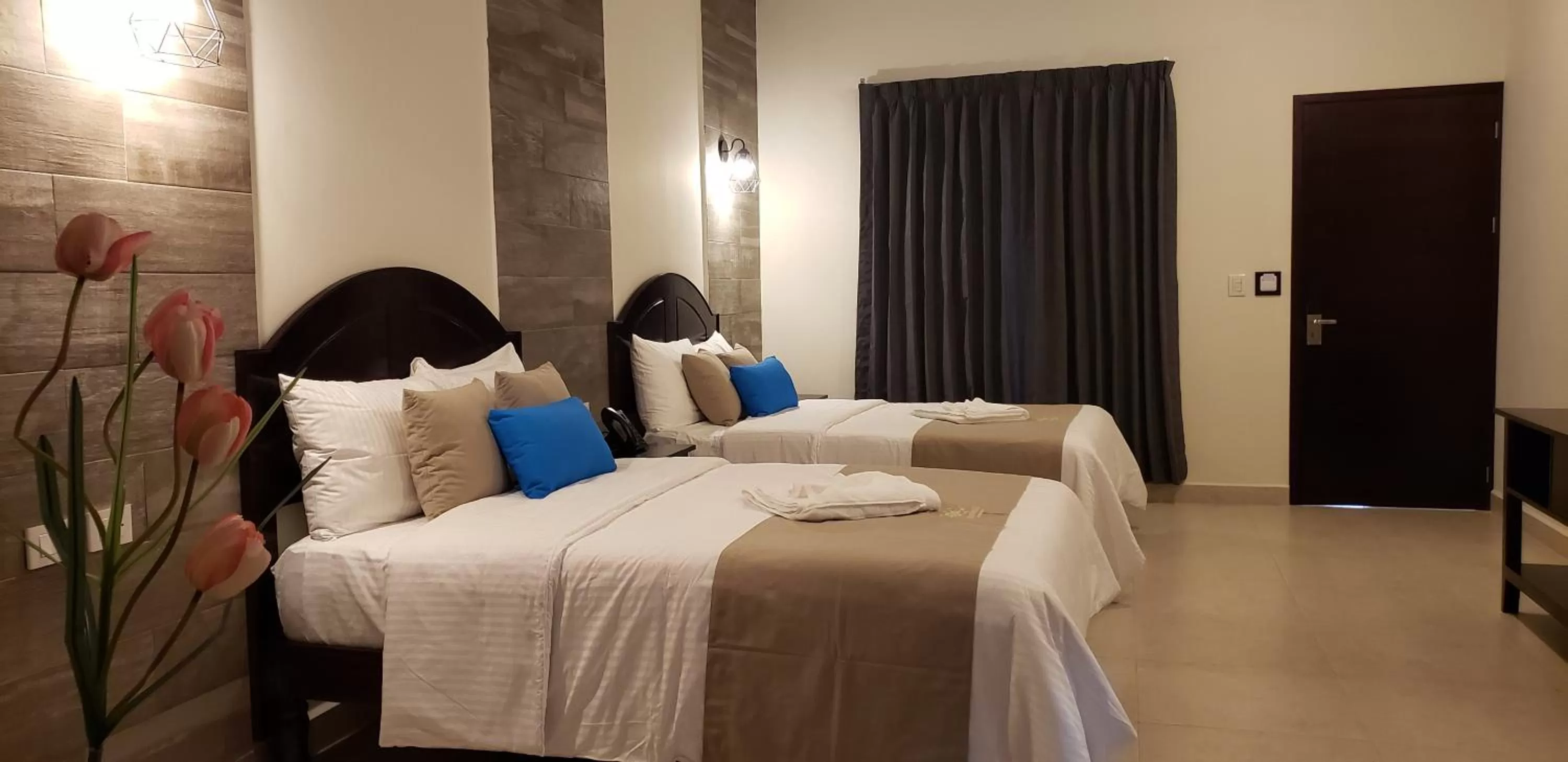 Photo of the whole room, Bed in Hotel Los Frailes, Valladolid, Yucatán