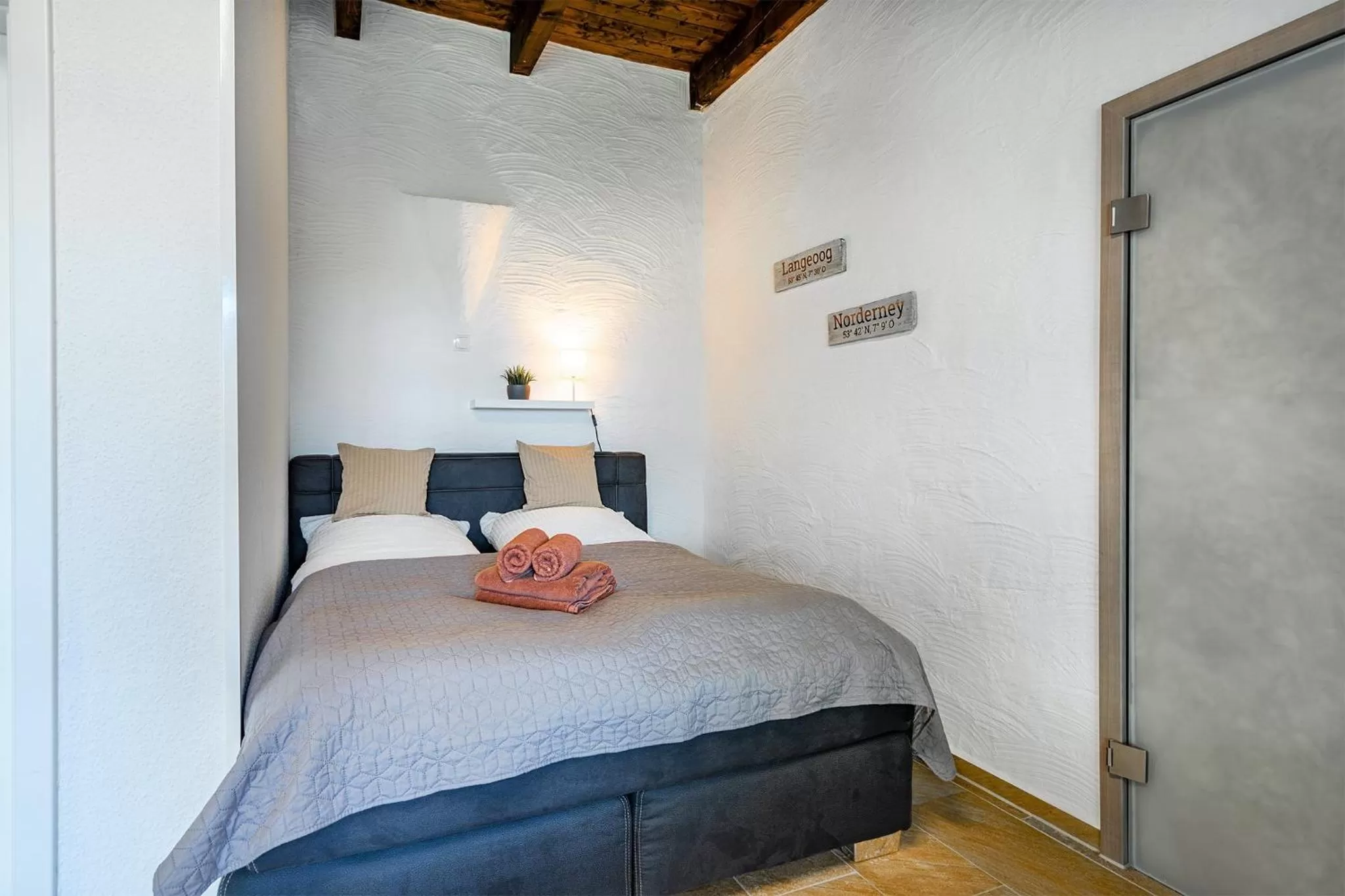 Bed in Villa Moorstern