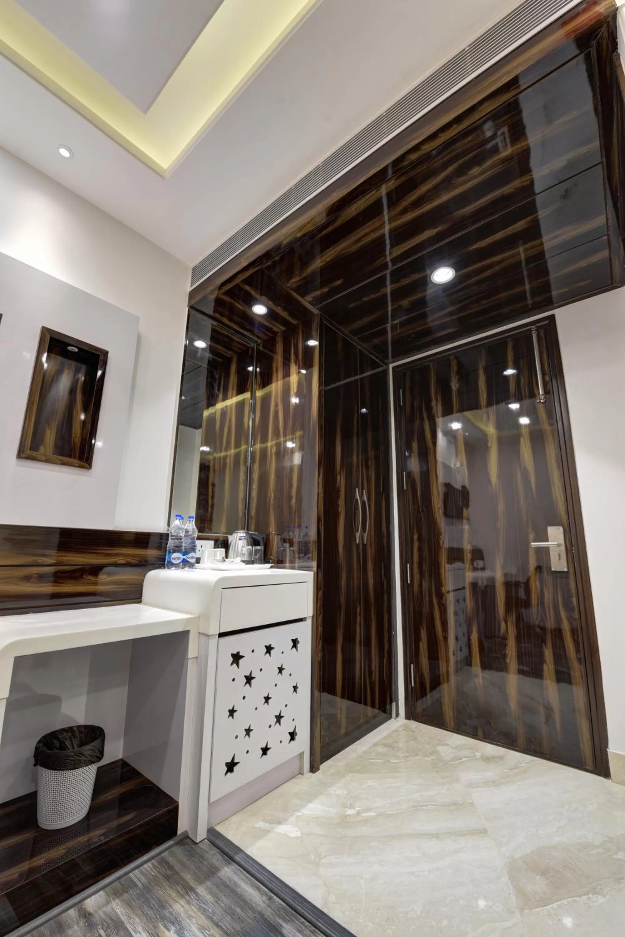 Coffee/tea facilities in GOLDEN TREE