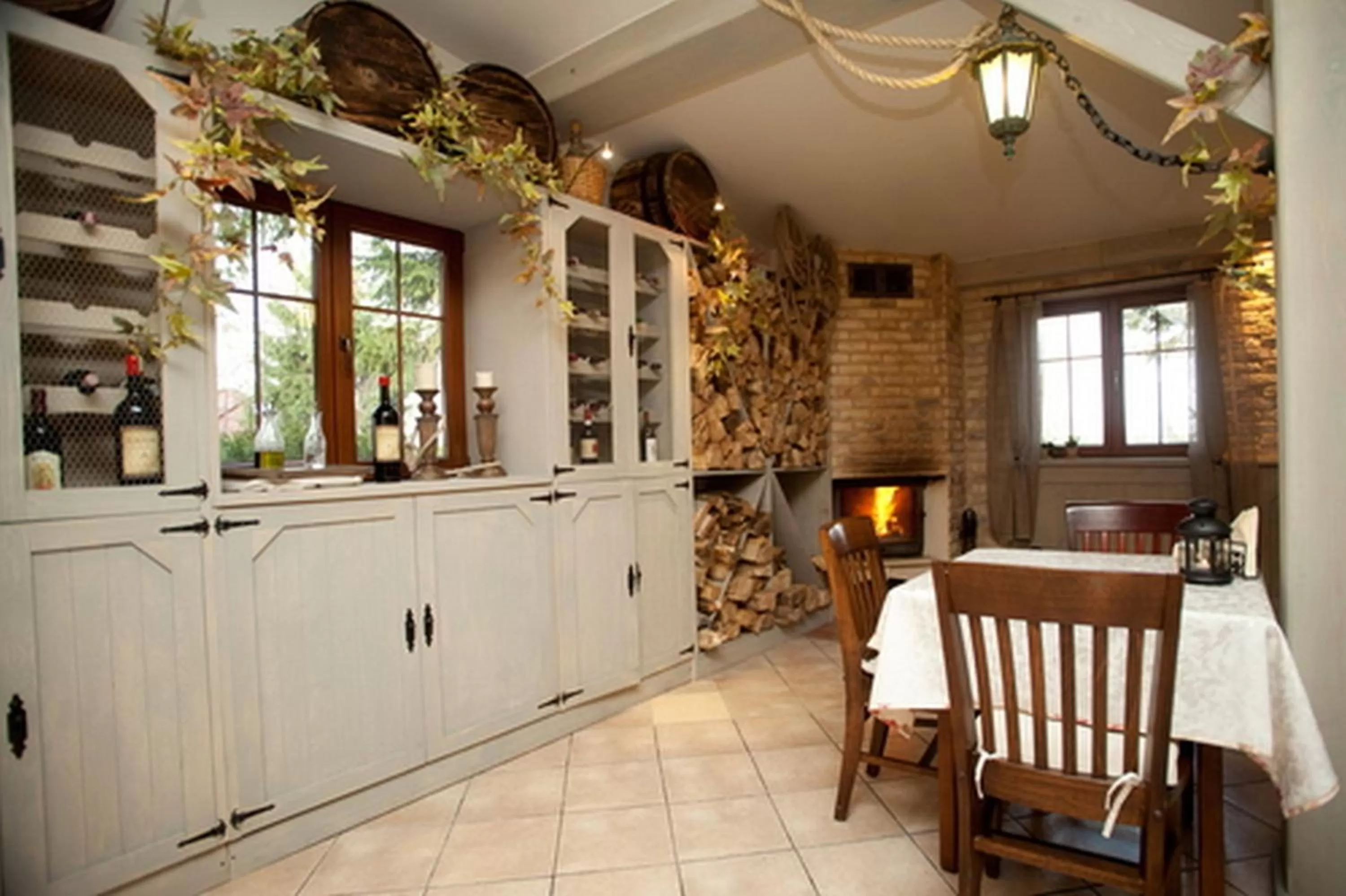 Restaurant/places to eat in Złoty Lin