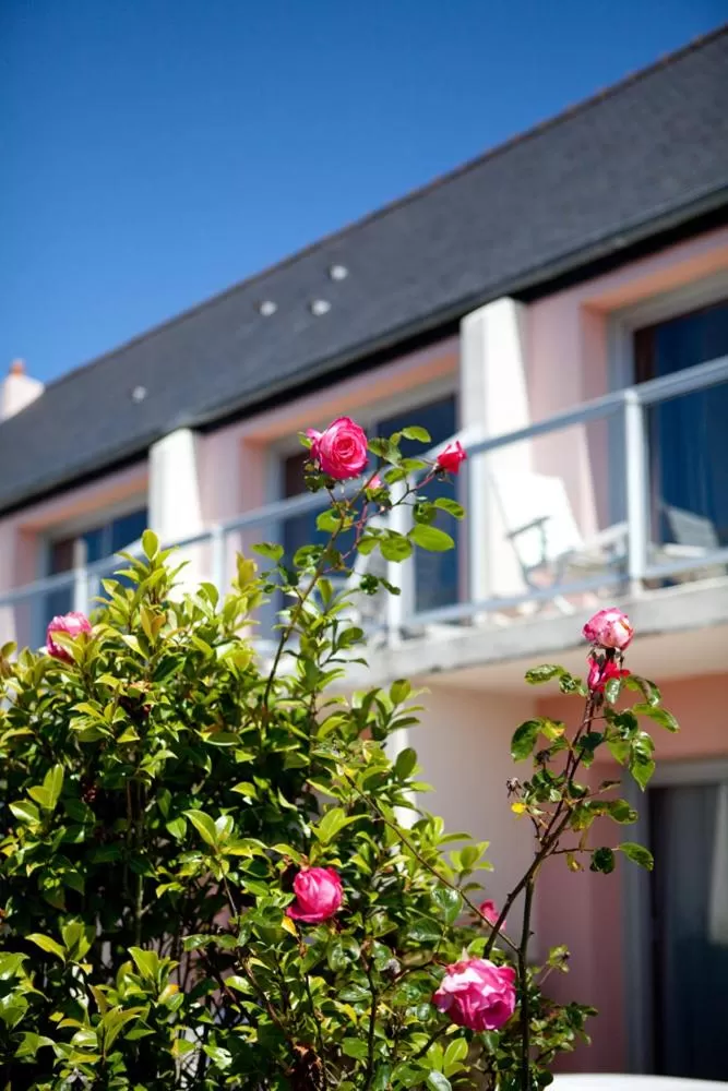 Facade/entrance in Hotel Le Toeno