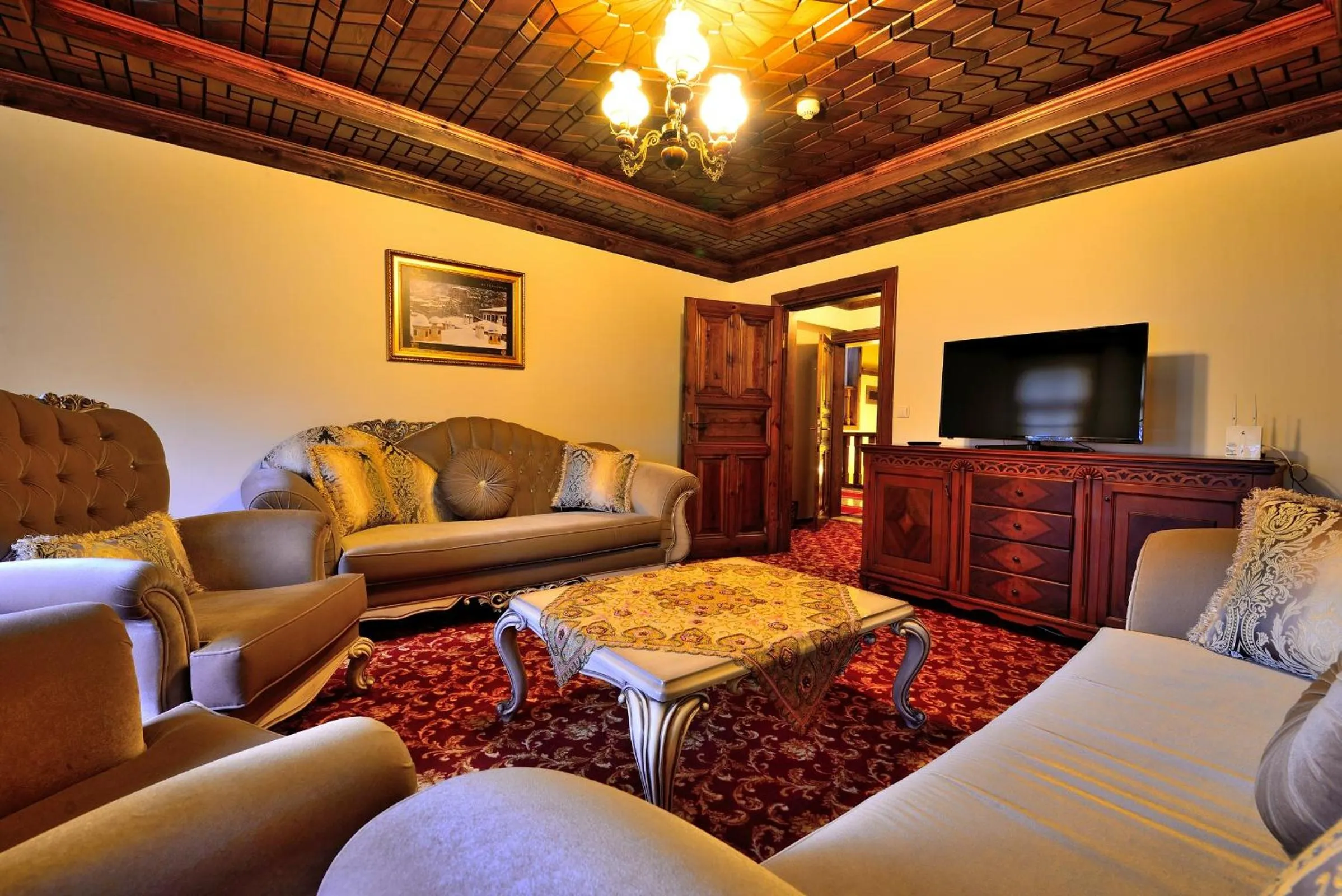 Living room in Baglar Saray Hotel