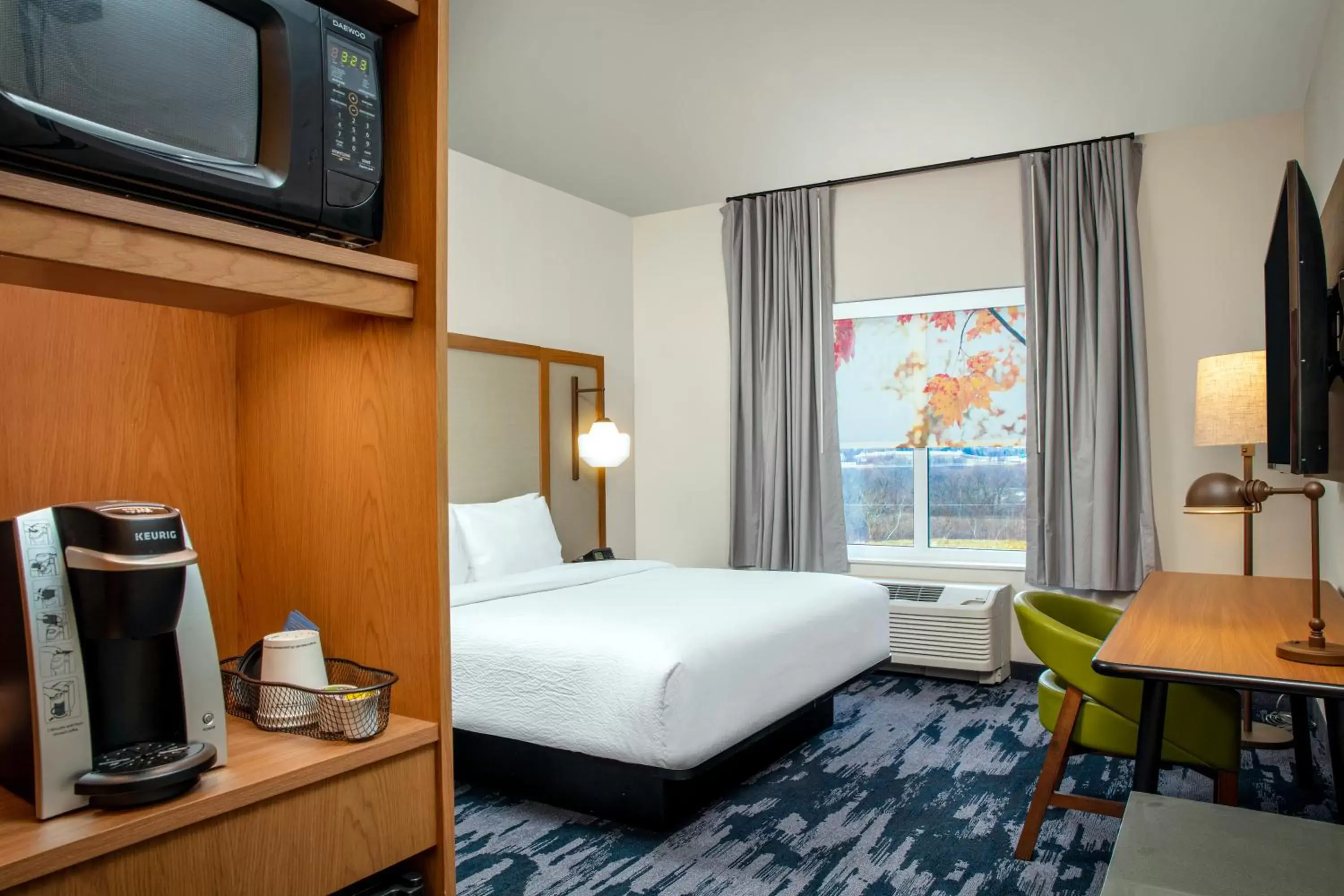 King Room in Fairfield by Marriott Inn & Suites Harrisburg West/Mechanicsburg King Room in Fairfield by Marriott Inn & Suites Harrisburg West/Mechanicsburg