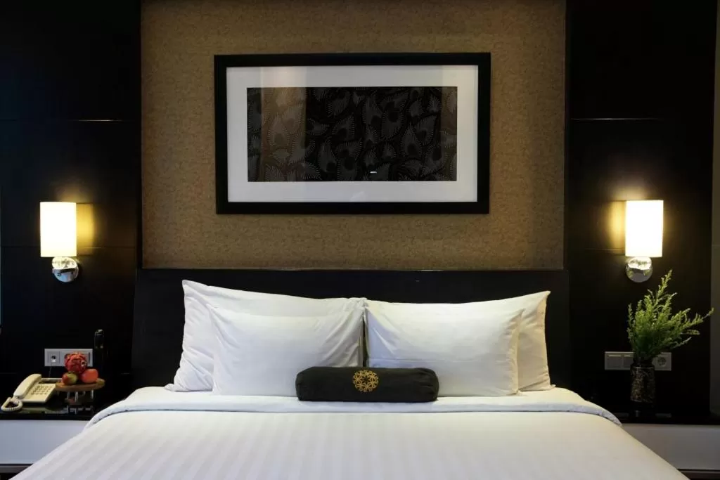 Deluxe Double or Twin Room in Java Heritage Hotel Purwokerto