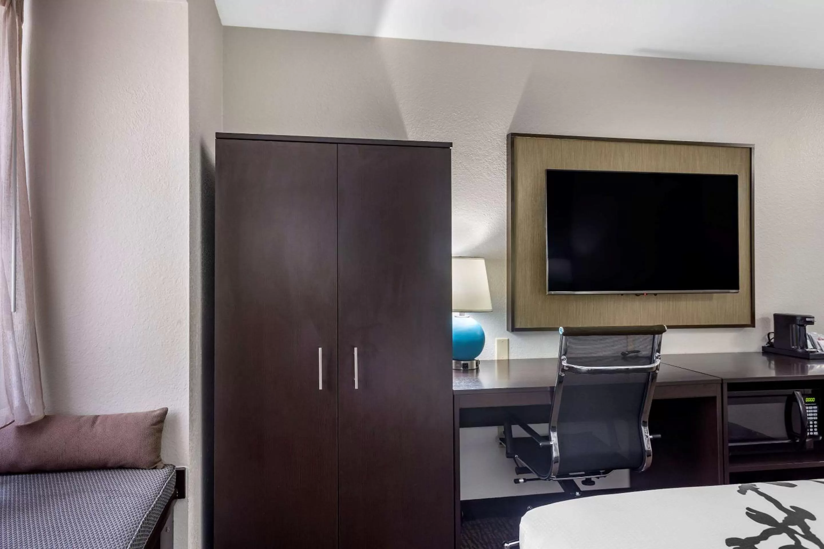 Photo of the whole room in Sleep Inn St Robert-Fort Leonard Wood