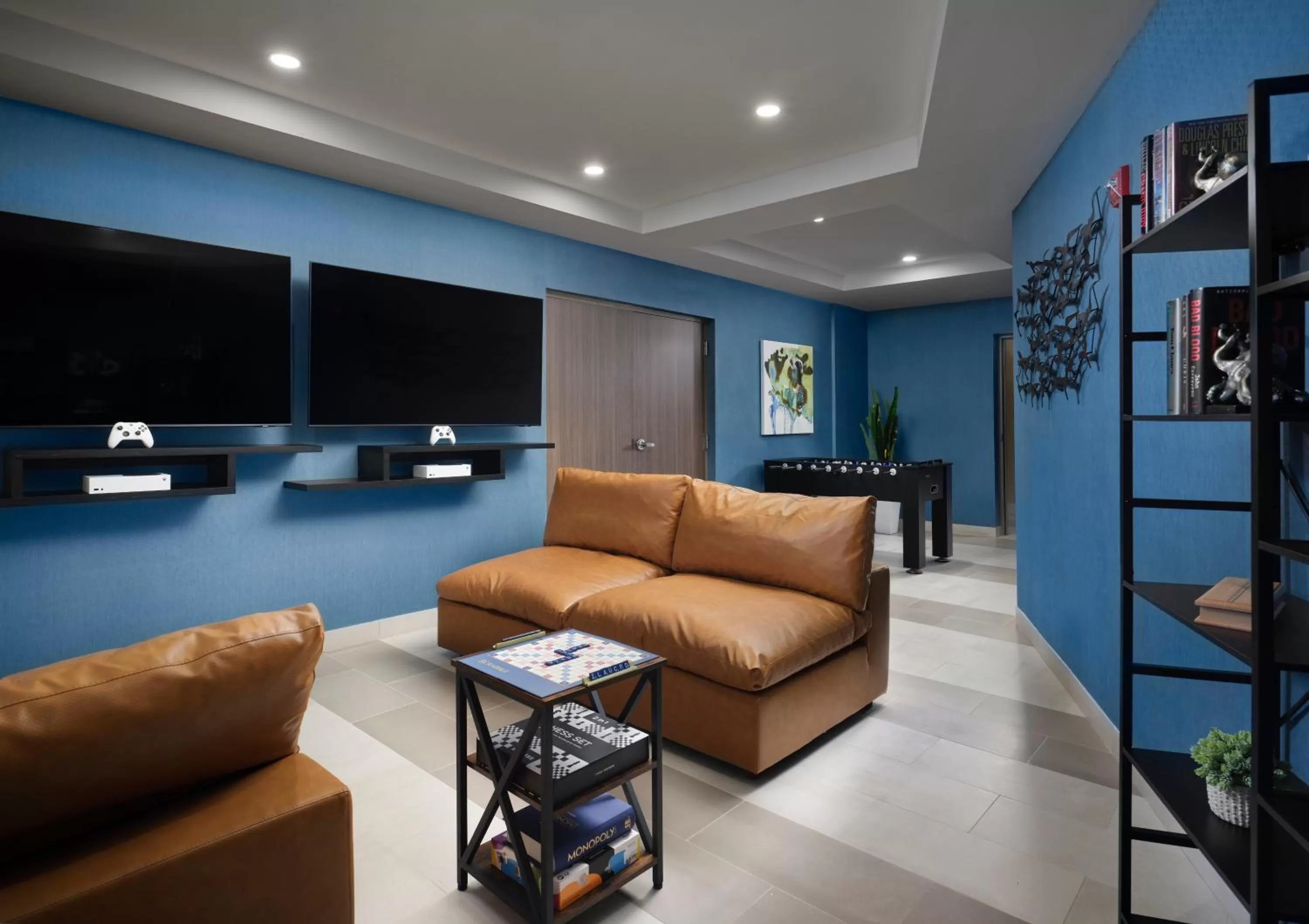 Game Room in Courtyard by Marriott Faro Blanco Resort