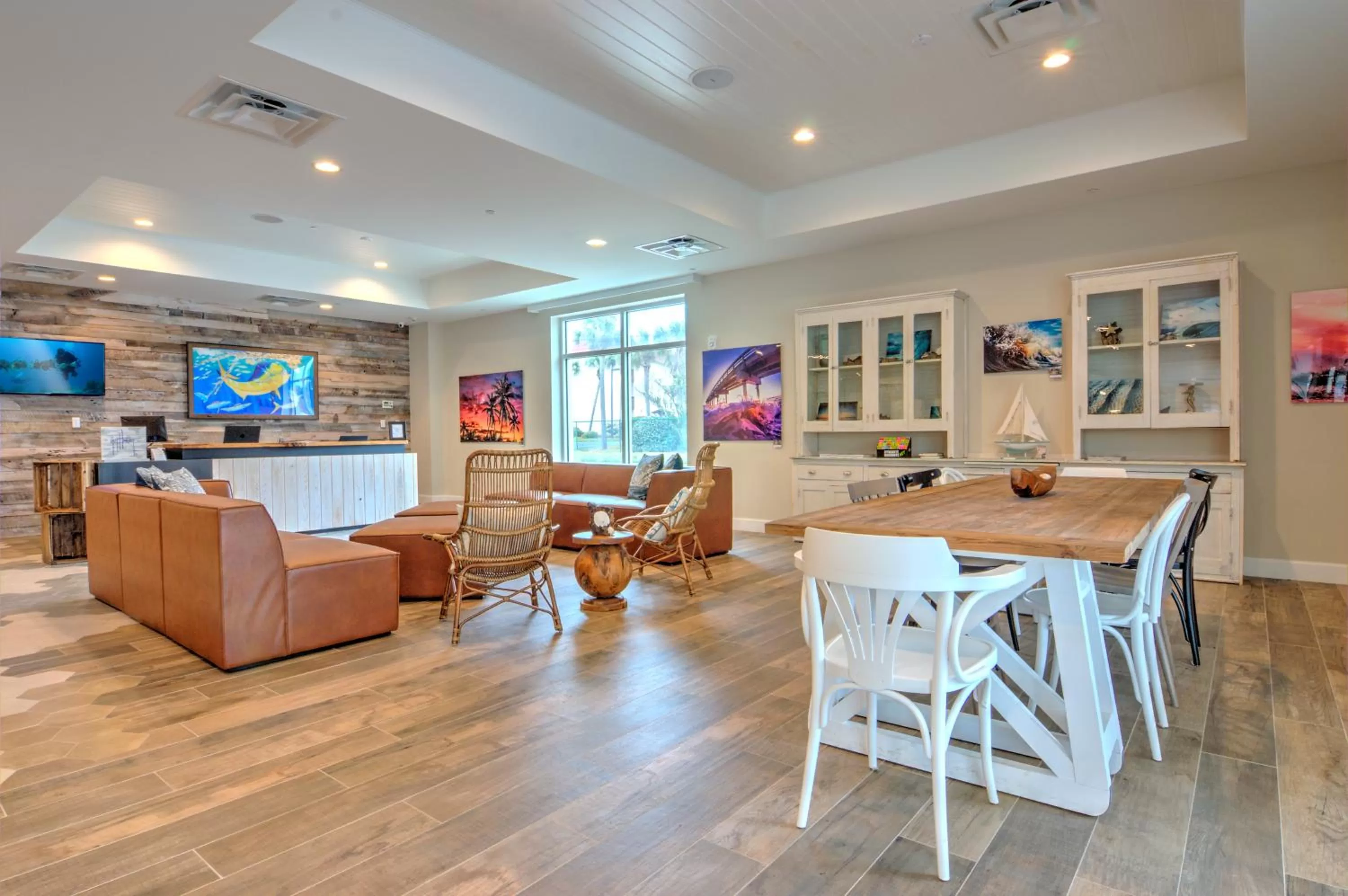 Lobby or reception in Guy Harvey Resort on Saint Augustine Beach