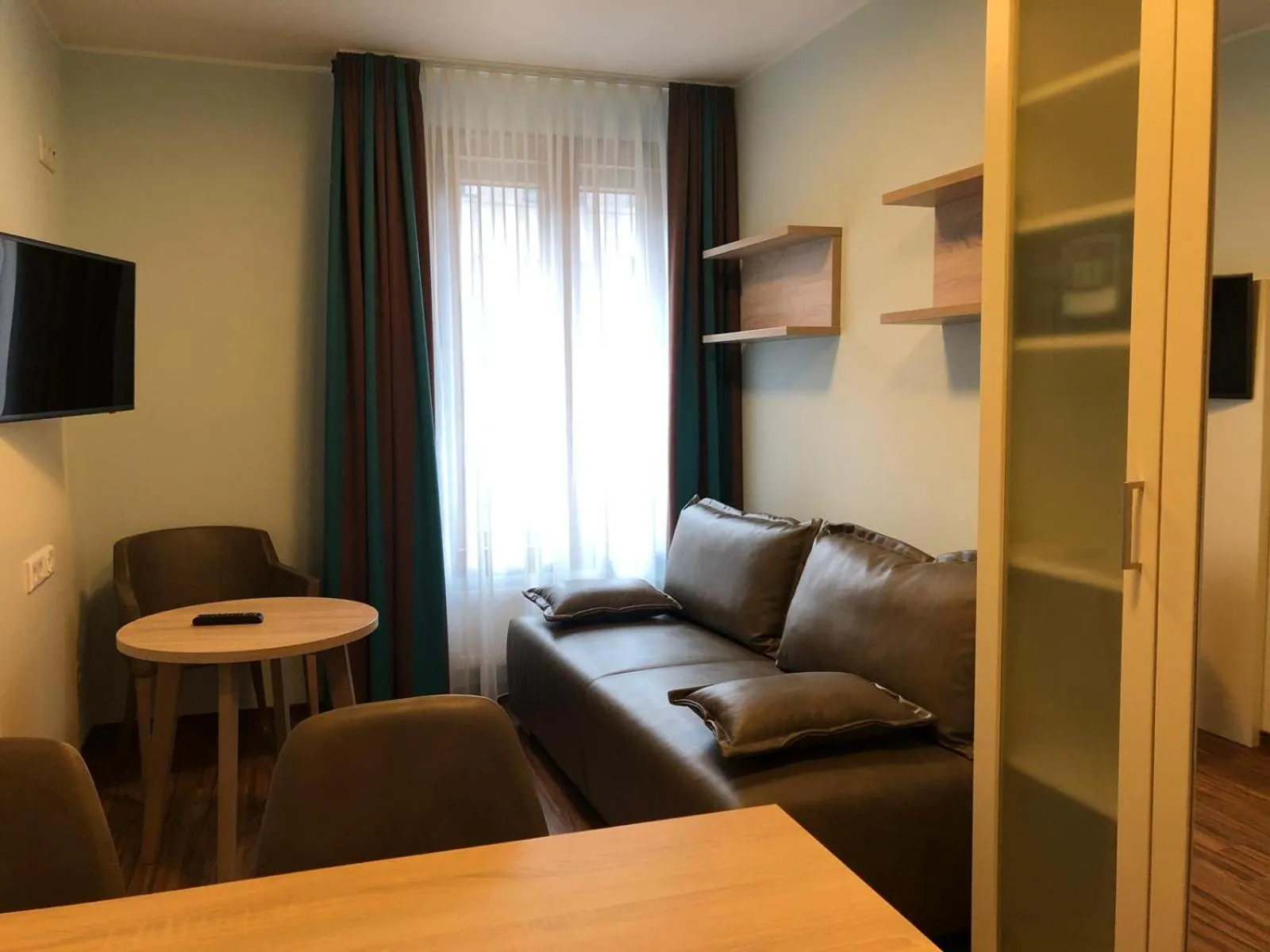 People in Trip Inn Residence City Center