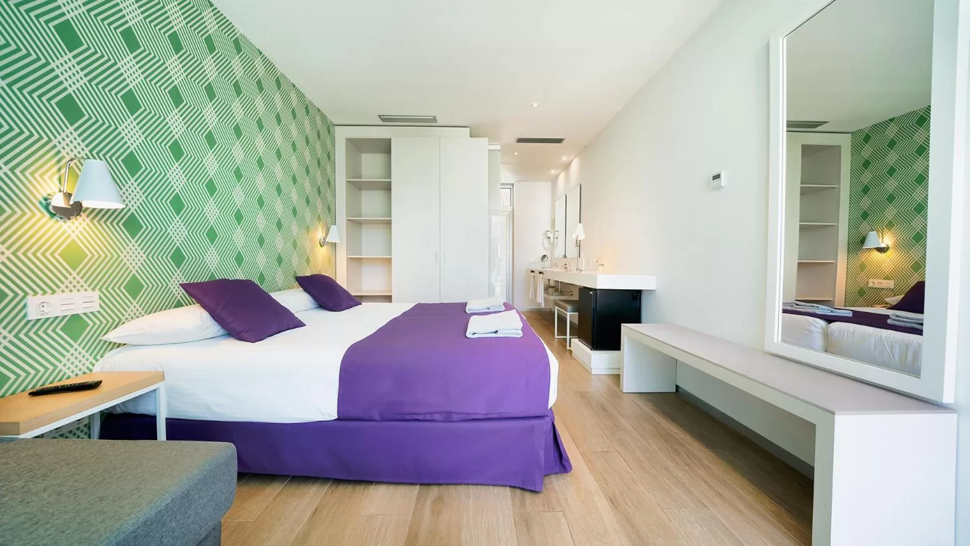 Photo of the whole room, Bed in Hotel Nayra - Adults Only