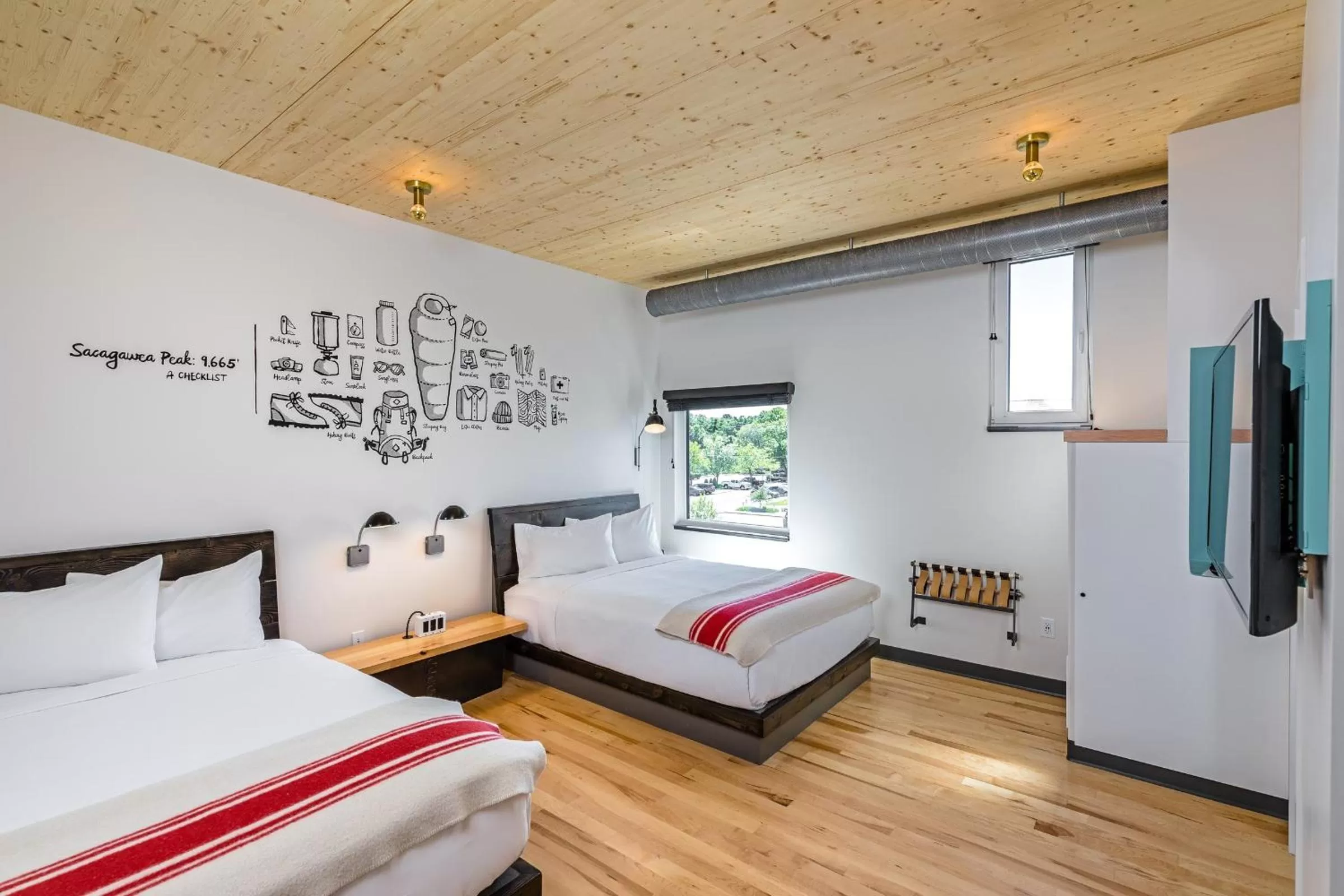 Photo of the whole room, Bed in The LARK