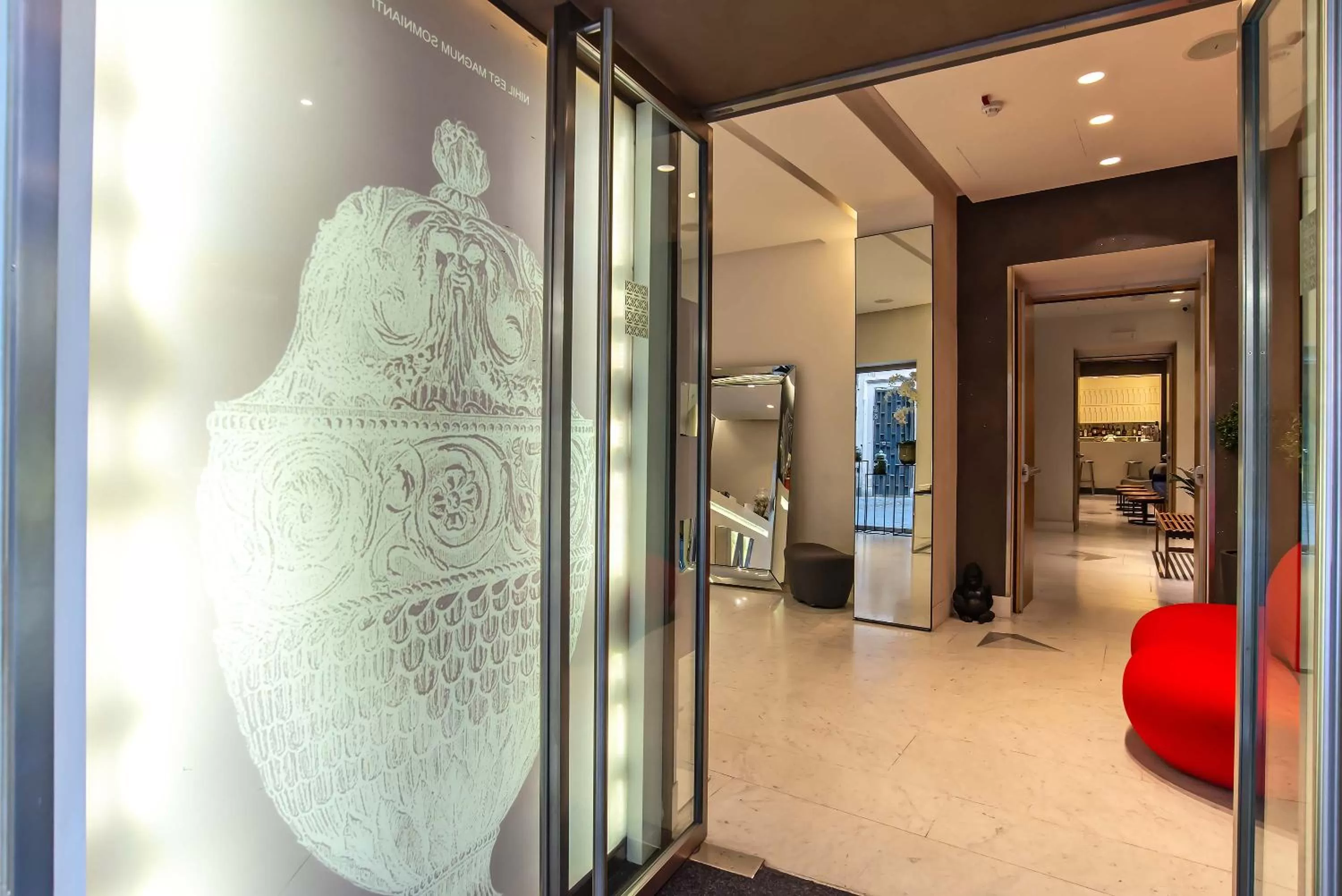 Lobby or reception in Hotel White