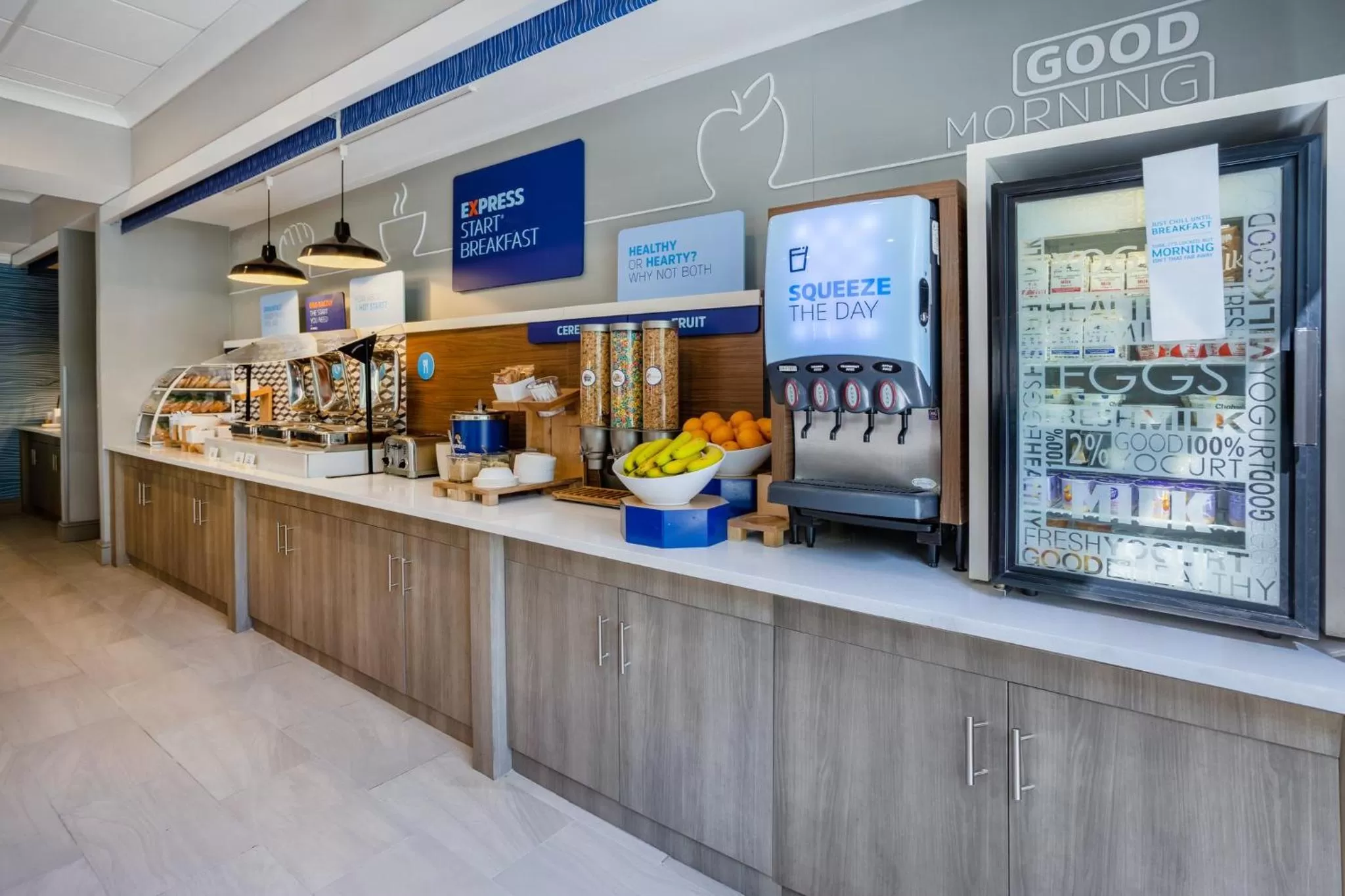 Breakfast in Holiday Inn Express and Suites Tampa I-75 at Bruce B. Downs by IHG