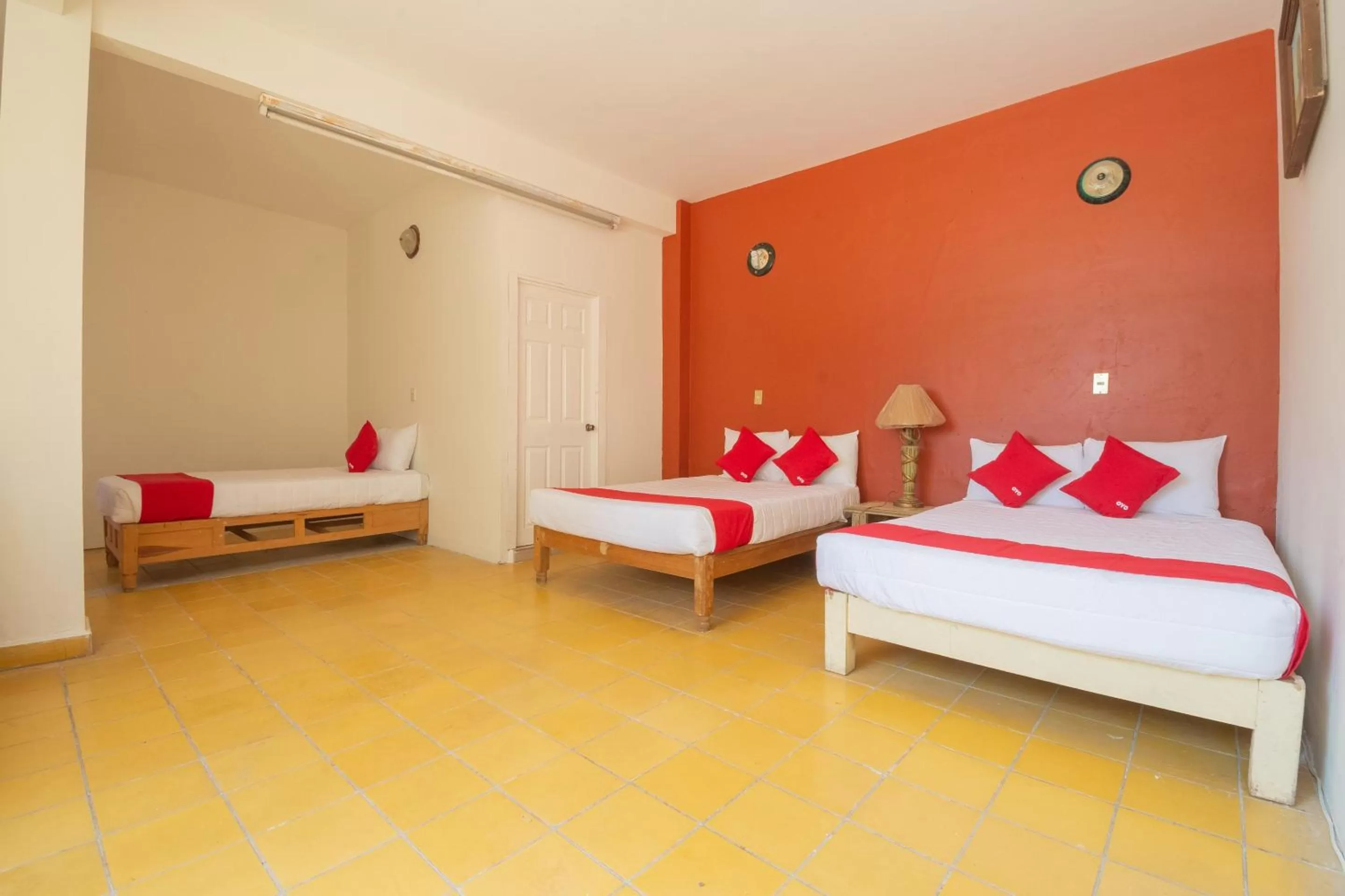 Bedroom in OYO Hotel Meson de la Concepcion