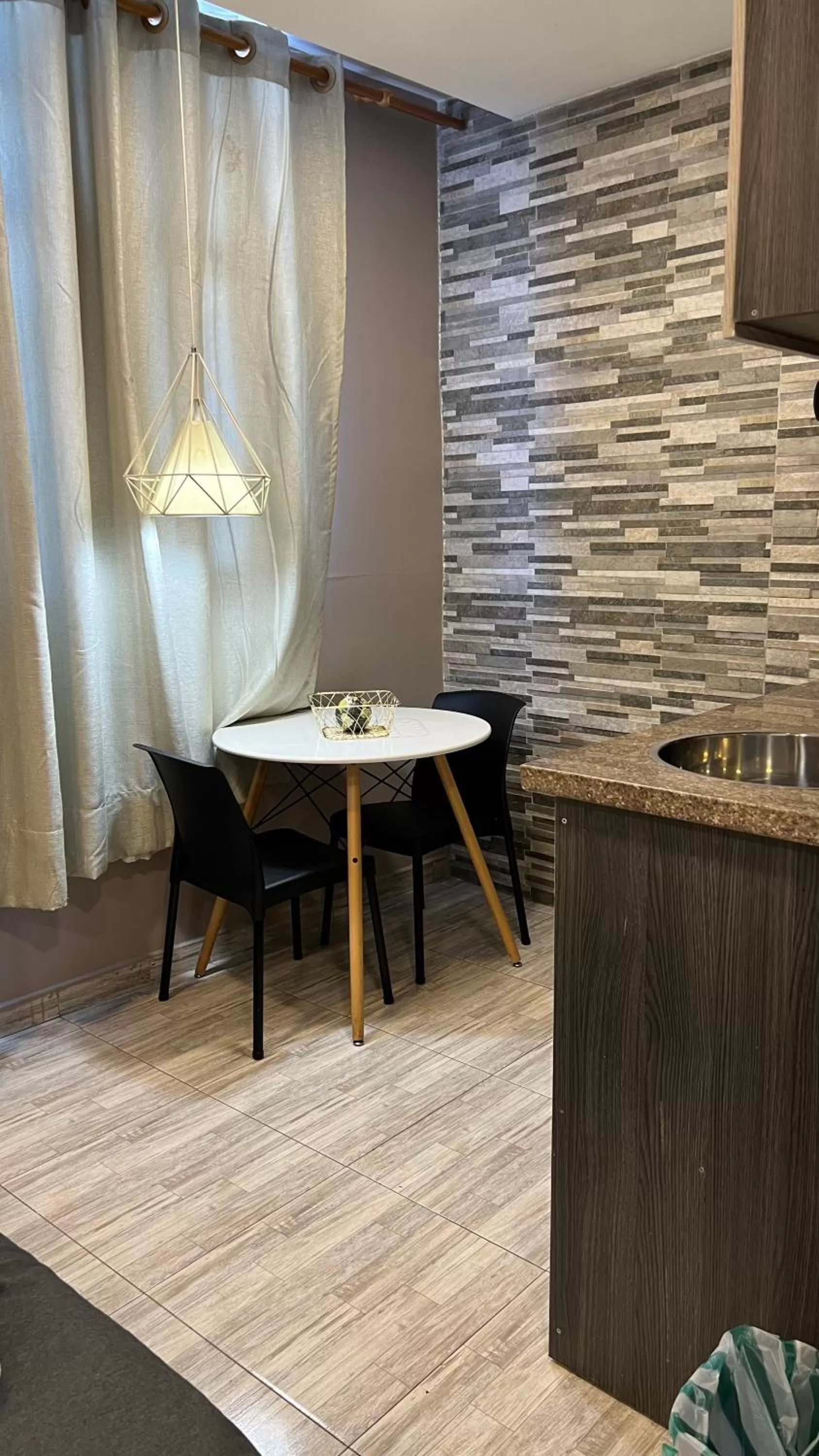 Dining Area in Bahia 79 Apartasuites Cerca al Centro