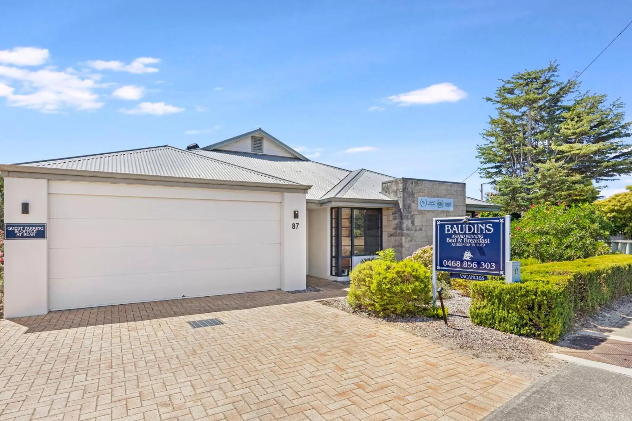 Baudins of Busselton Bed and Breakfast - Adults only