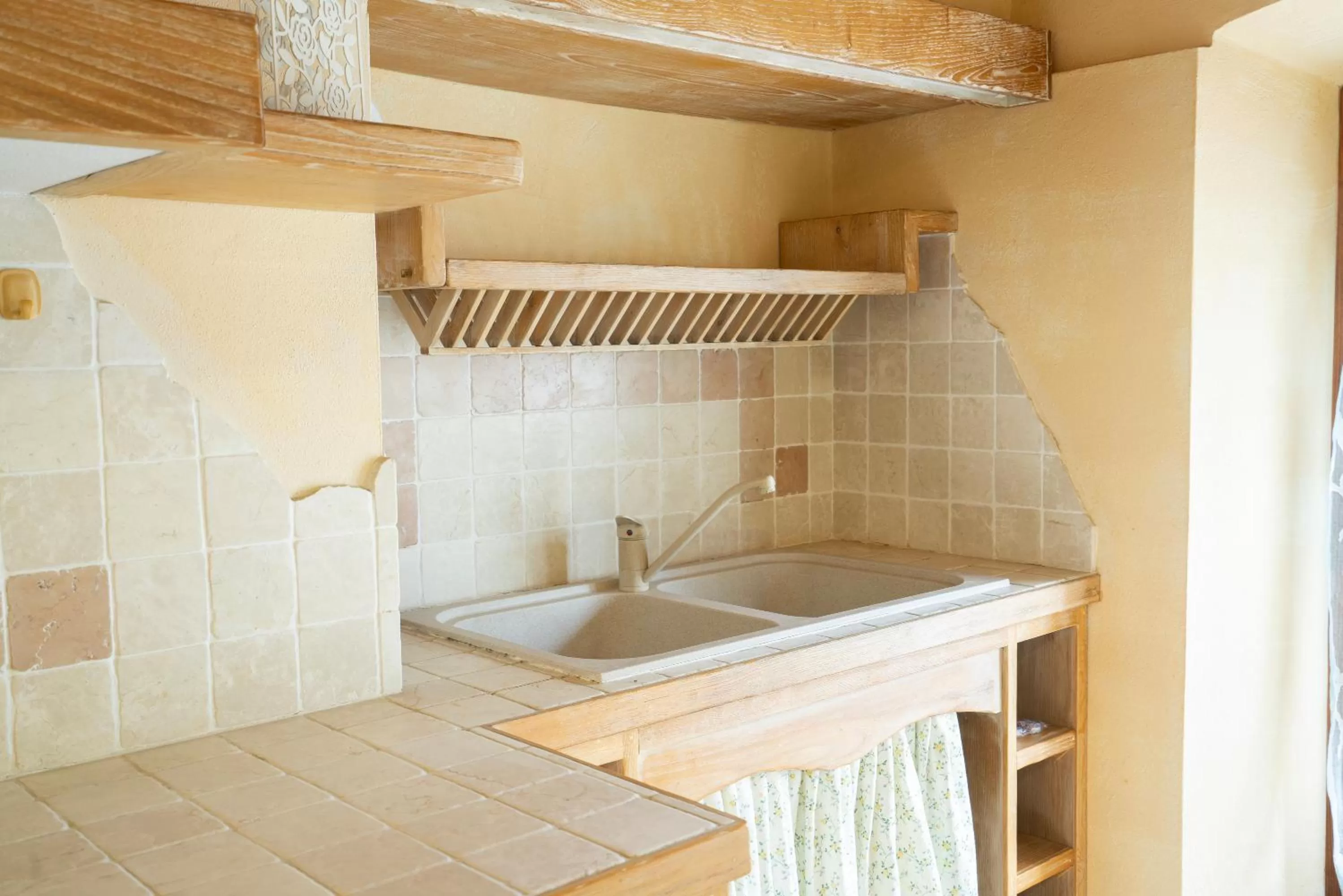 Kitchen/Kitchenette in Borgo al Sole by Garda Facilities