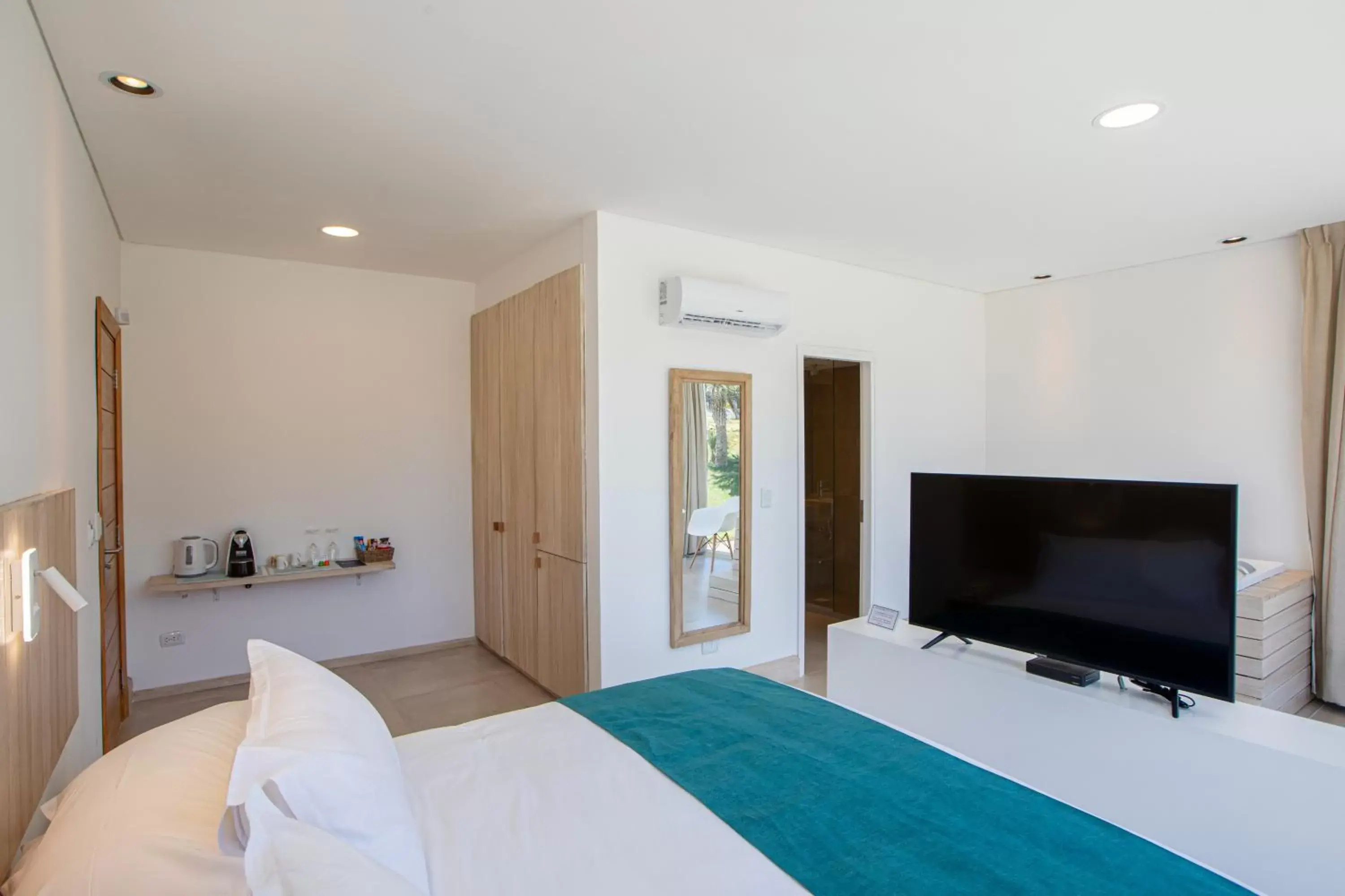 Deluxe Double Room in Live Hotel Boutique (Adults only) Deluxe Double Room in Live Hotel Boutique (Adults only)