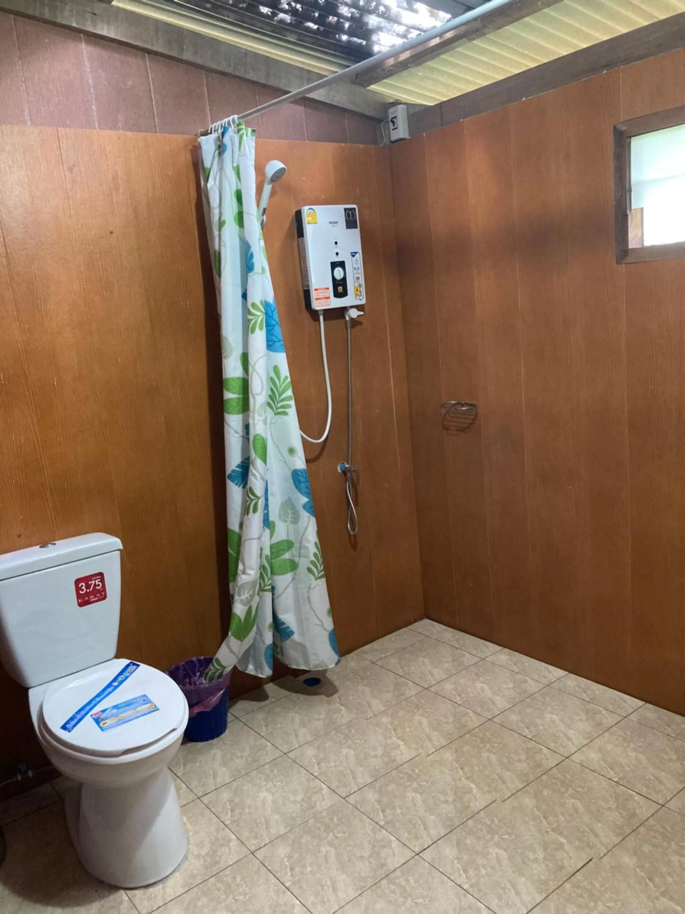 Toilet in Khao Sok Morning Mist Resort